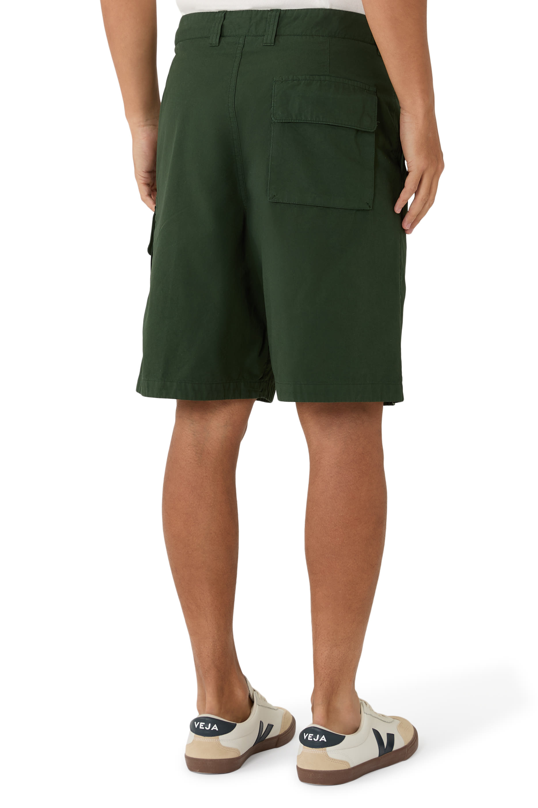 Compass-Badge Cargo Shorts
