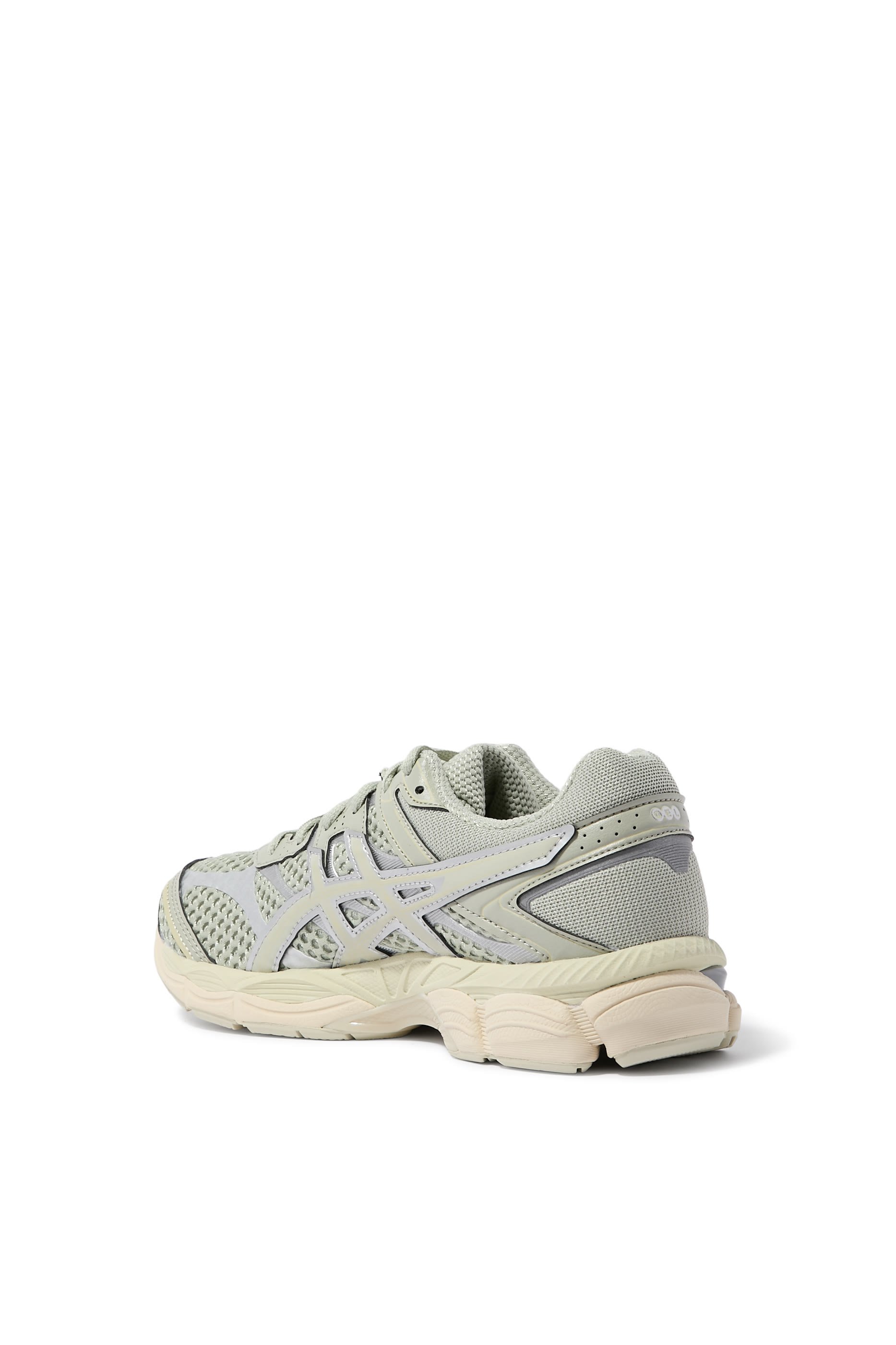 GEL-CUMULUS 16 Sneakers