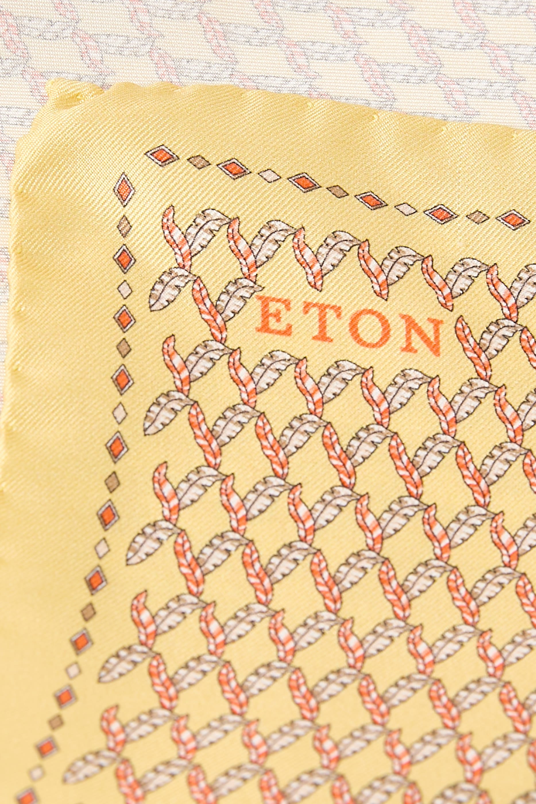 Leaf Silk Twill Pocket Square