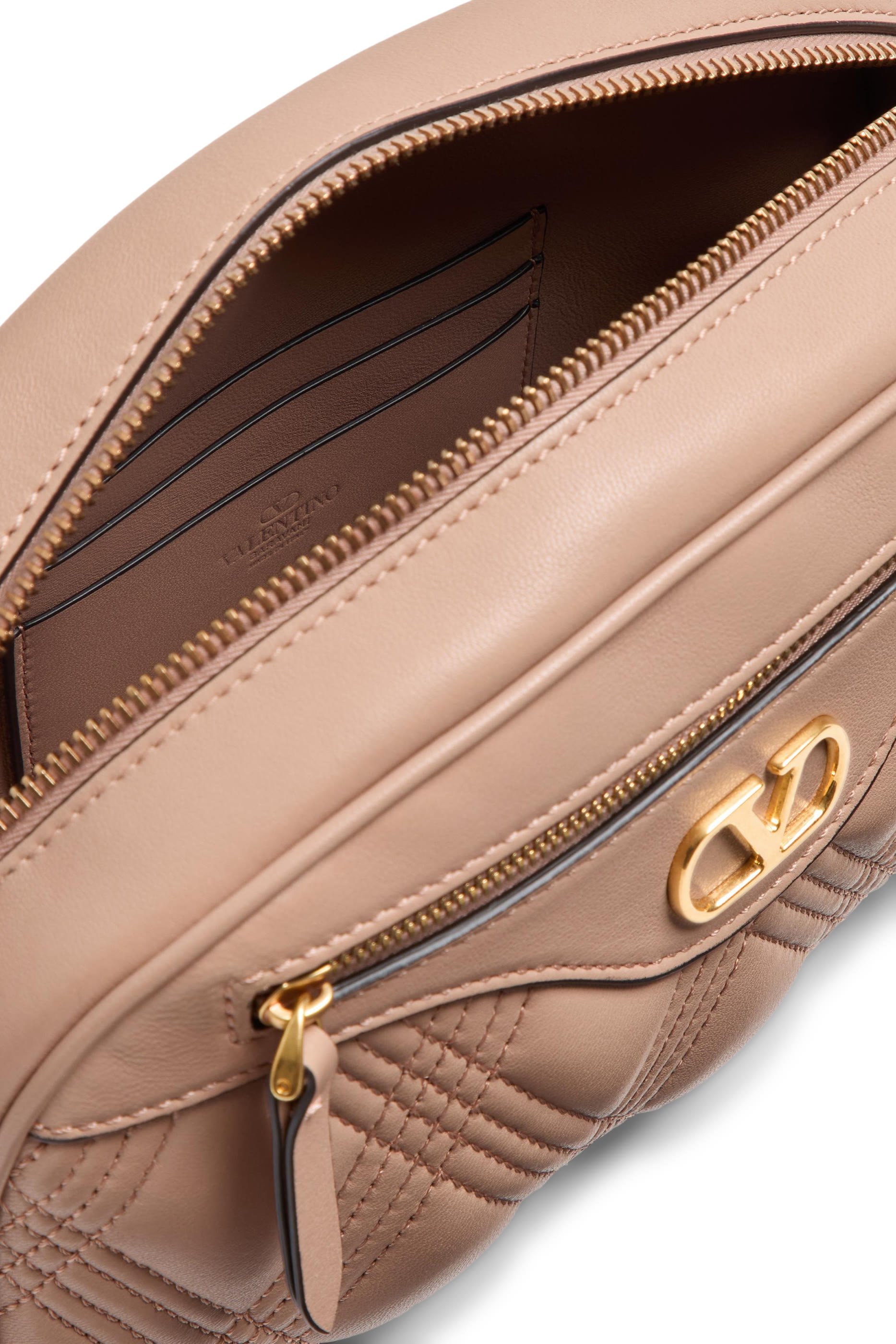 Quiltie 67 Medium Shoulder Bag