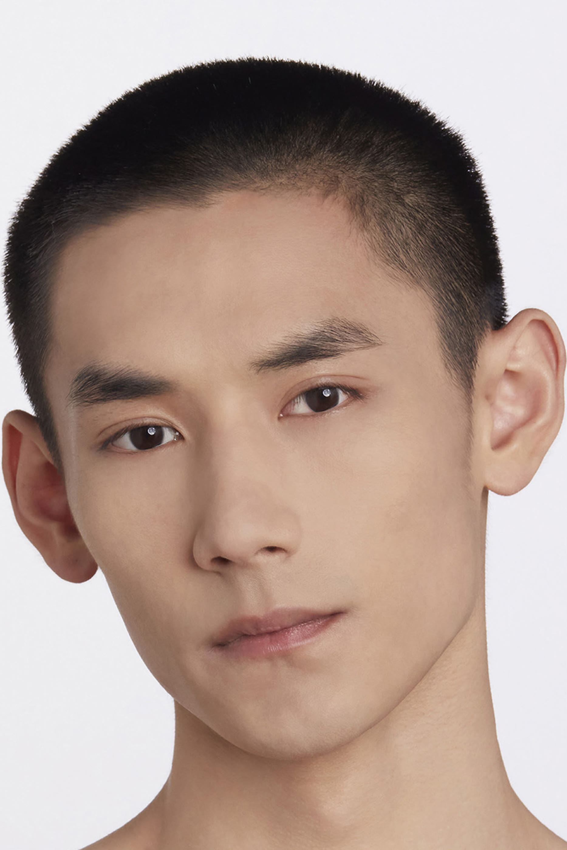 Eternit&eacute; De Beaut&eacute; Matte Foundation SPF 15