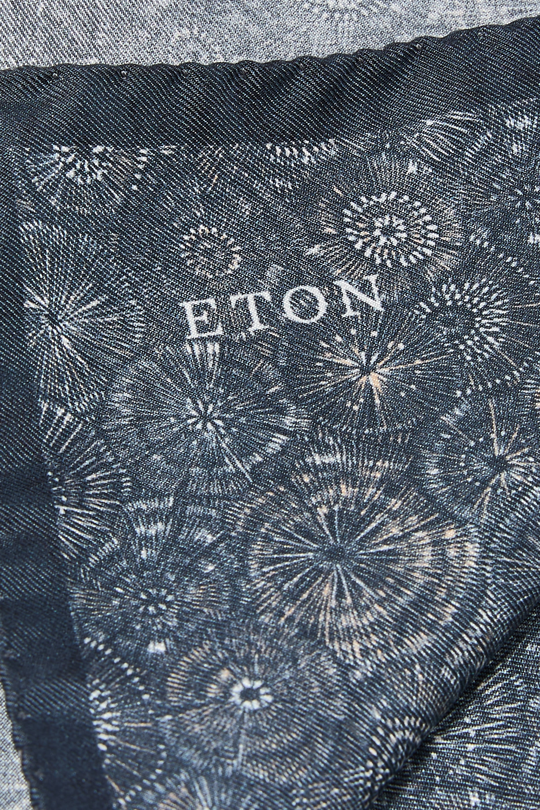 Motif Silk Pocket Square