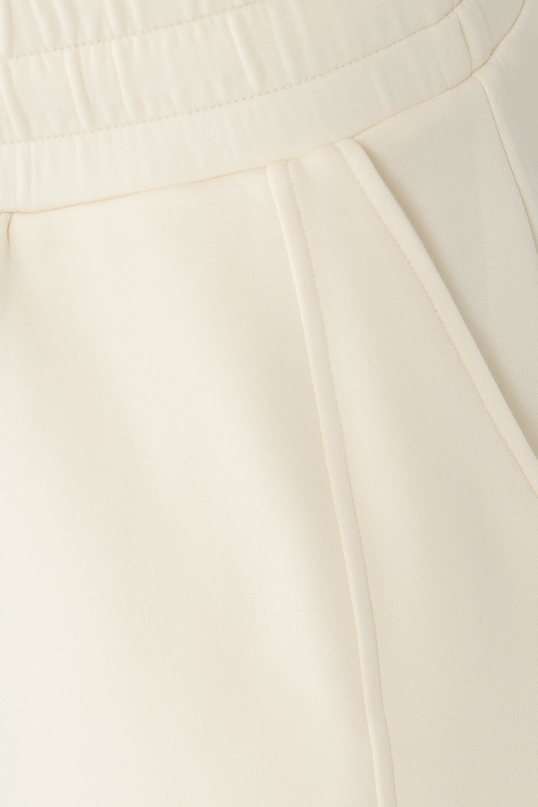 Atrium High-Rise Shorts