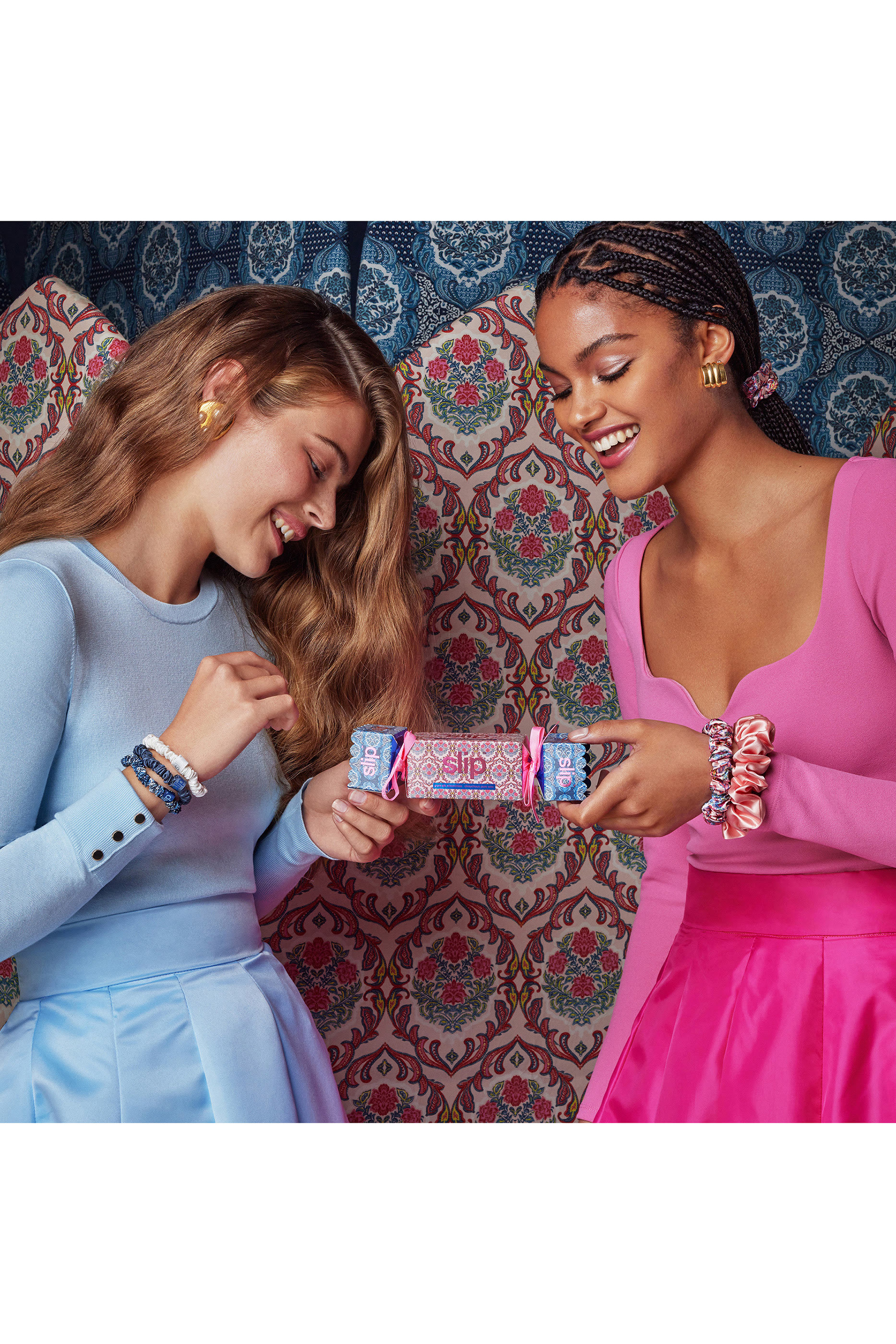 Slip Scrunchie Cracker Set