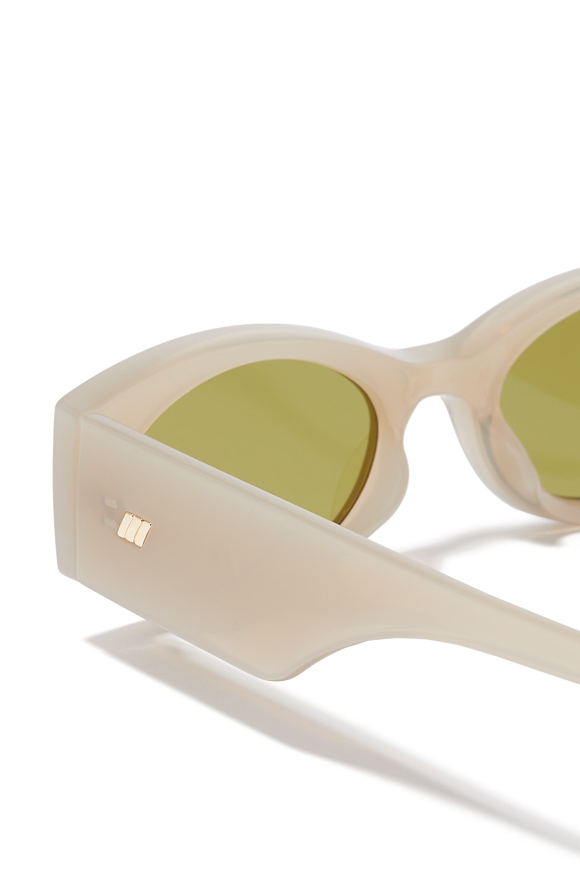 Mermaiden Oatmeal Oval Sunglasses