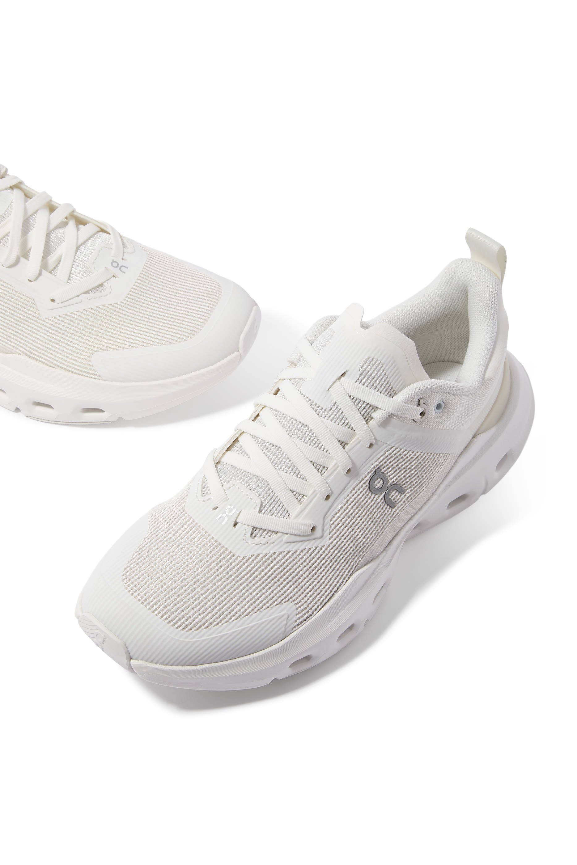Women Cloudpulse Next Sneakers