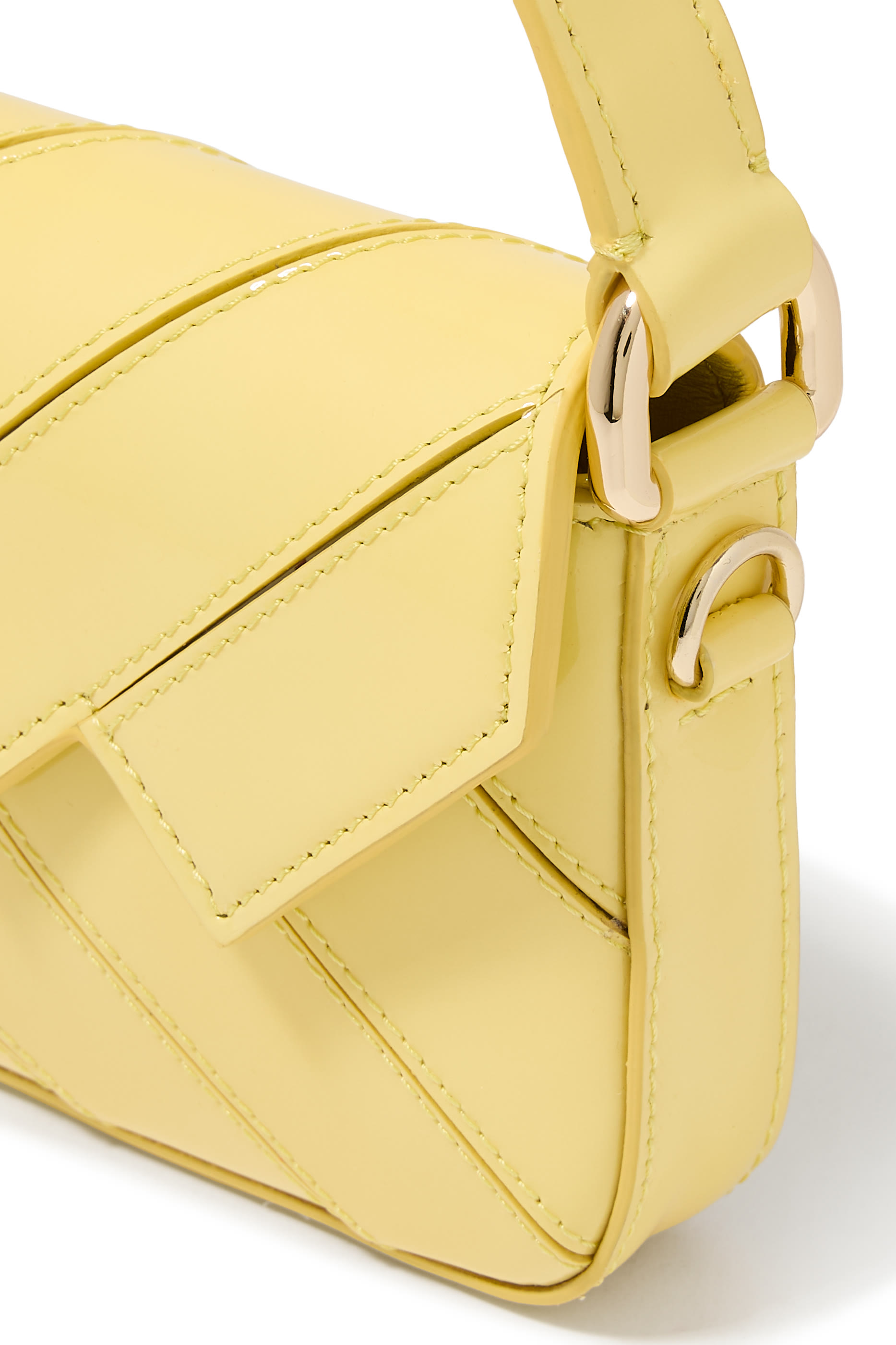 Small Wave Patent Leather Shoulder Bag