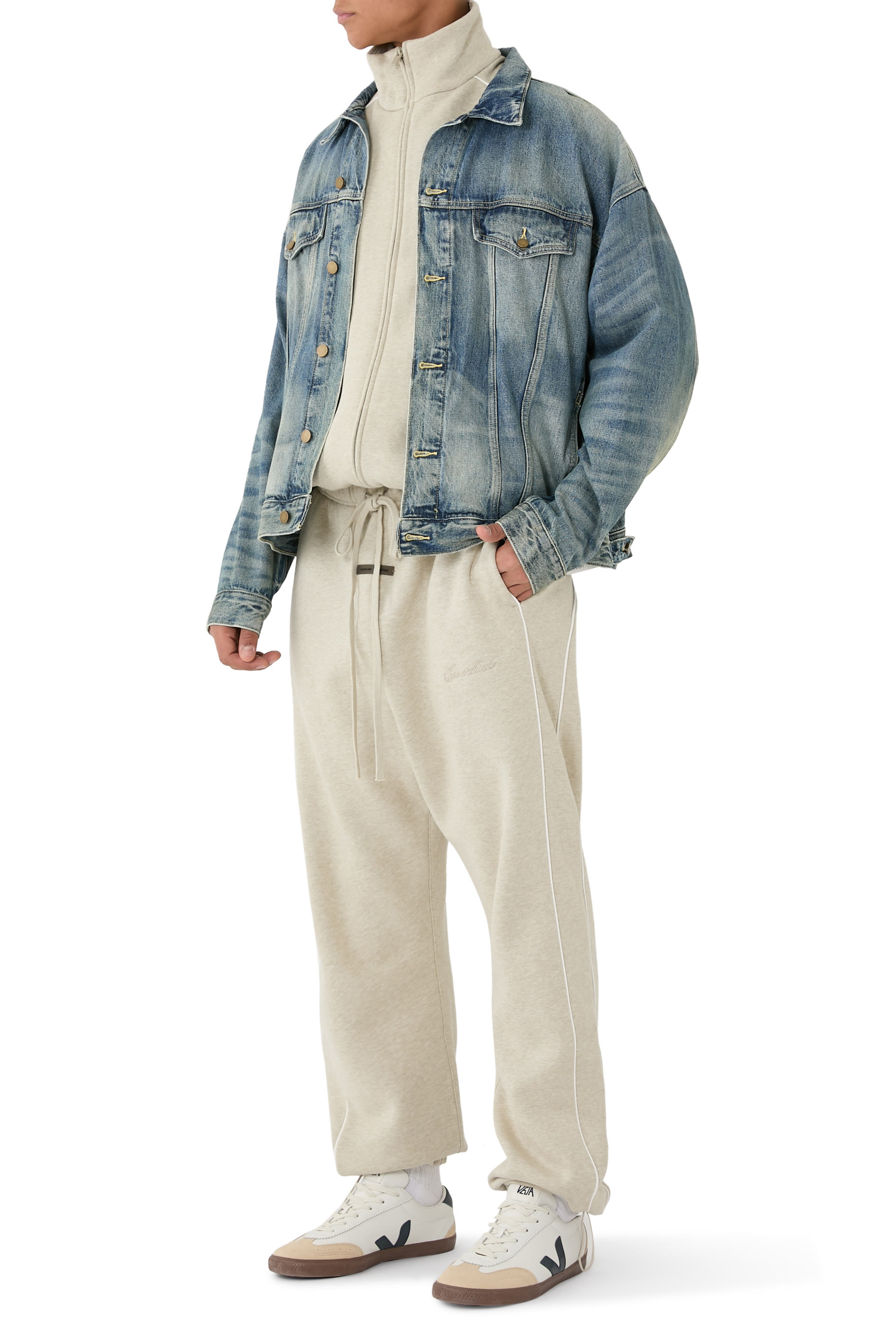 Relaxed Fleece Sweatpants with Piping