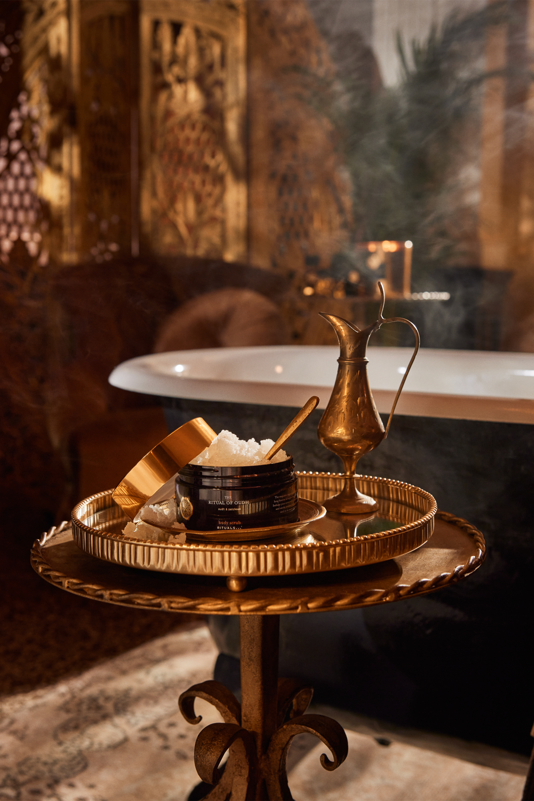 Black Oudh & Patchouli Sugar Body Scrub - The Ritual of Oudh