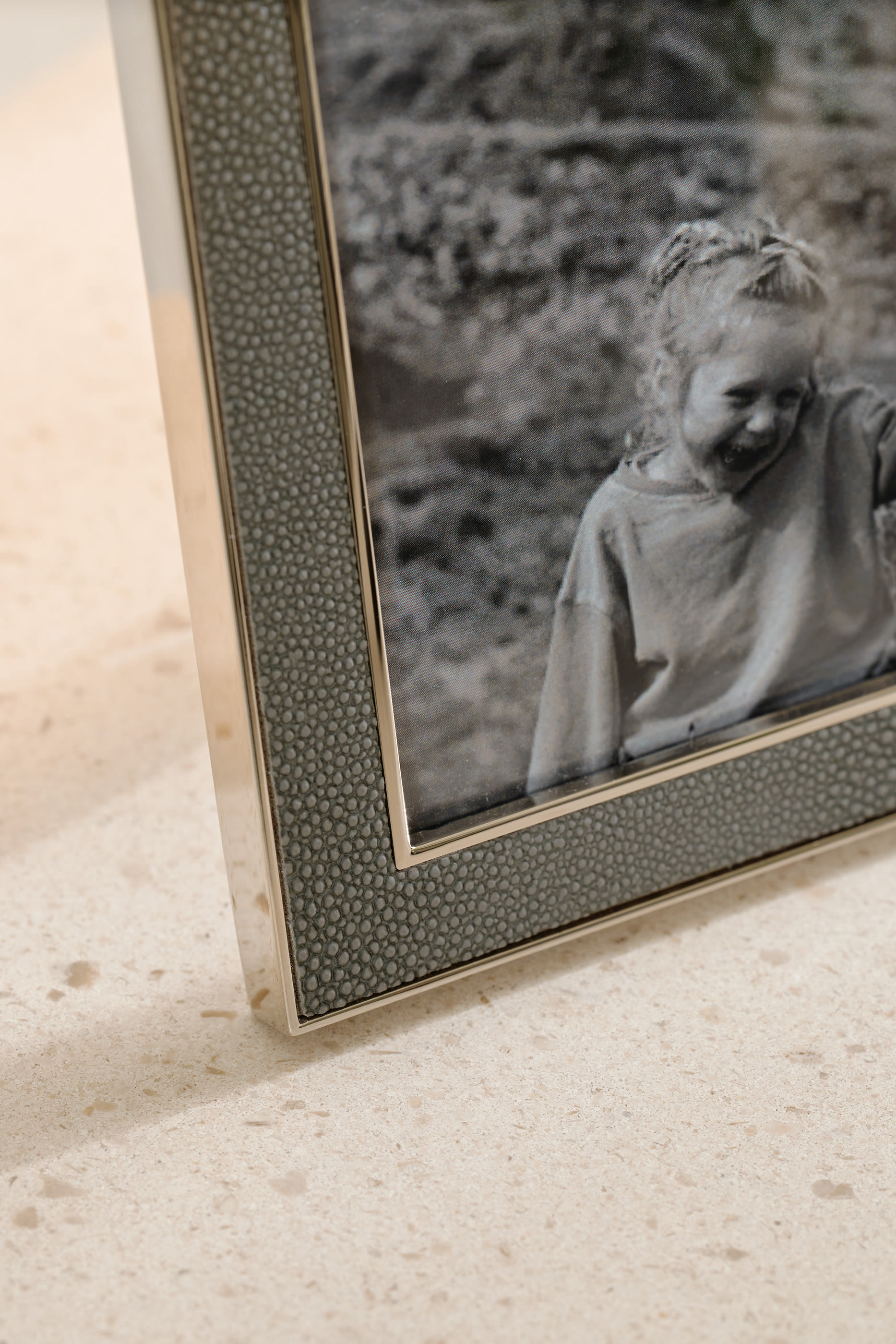 Classic Textured Frame