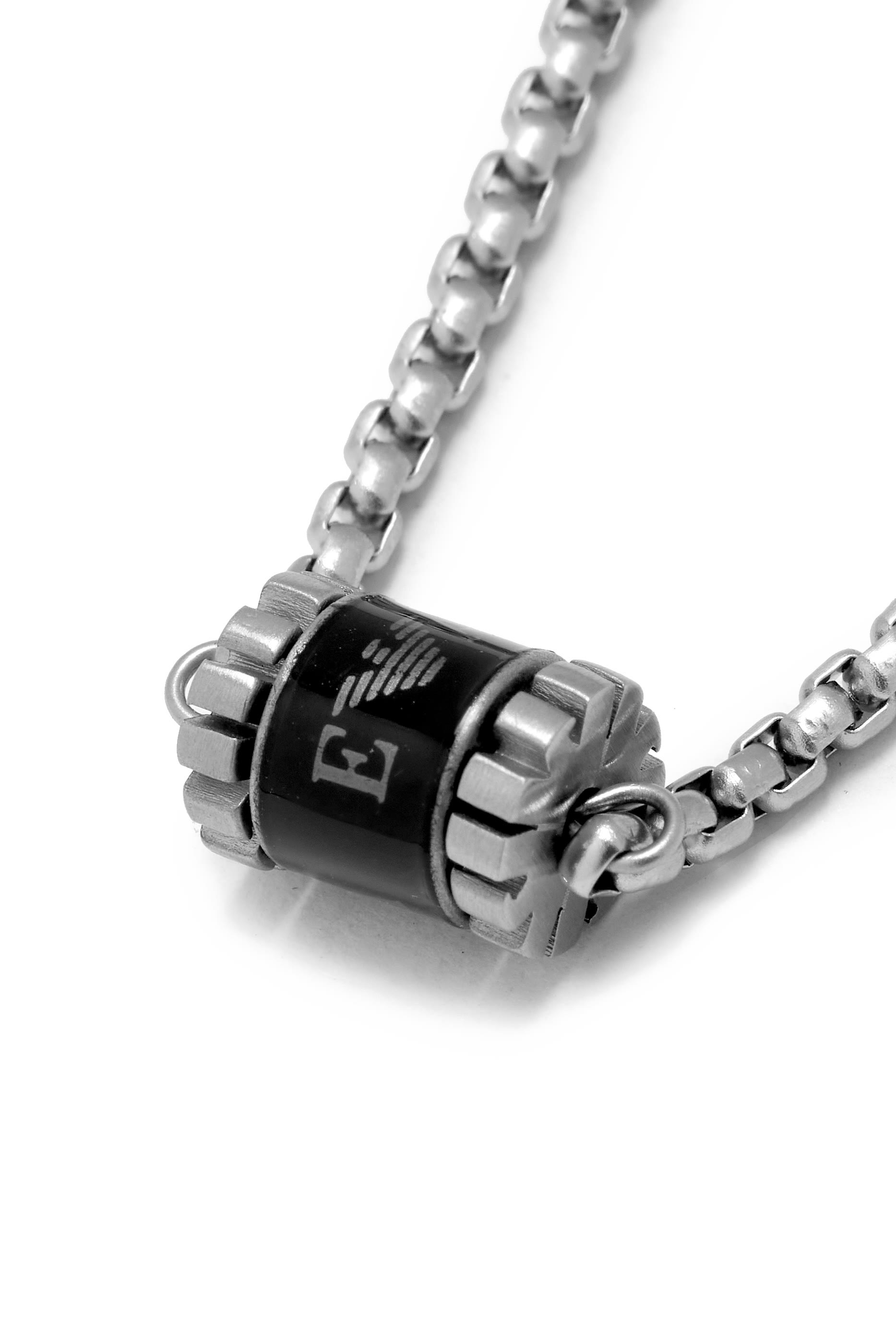 Essential Logo Necklace