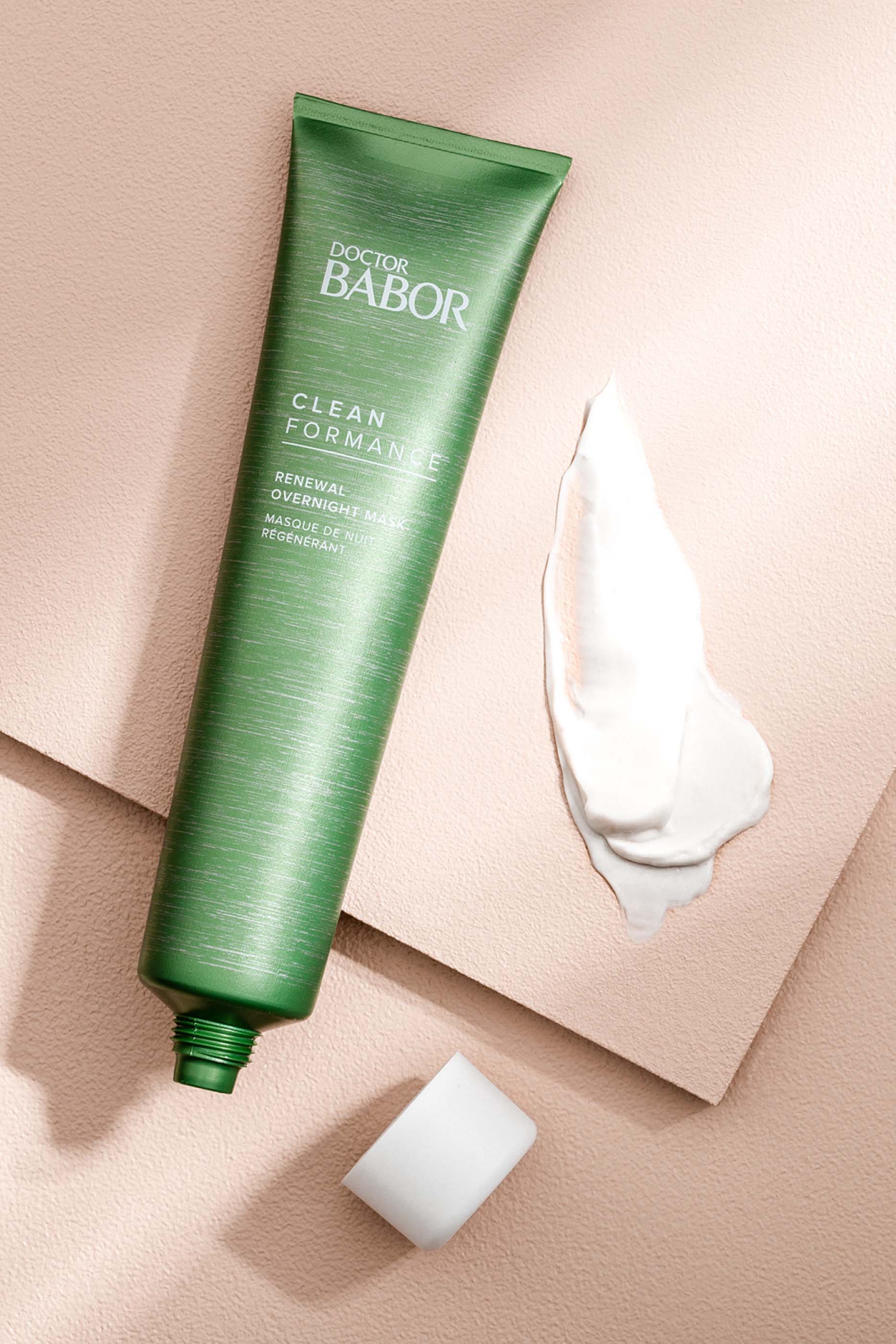 Clean Formance Renewal Overnight Mask