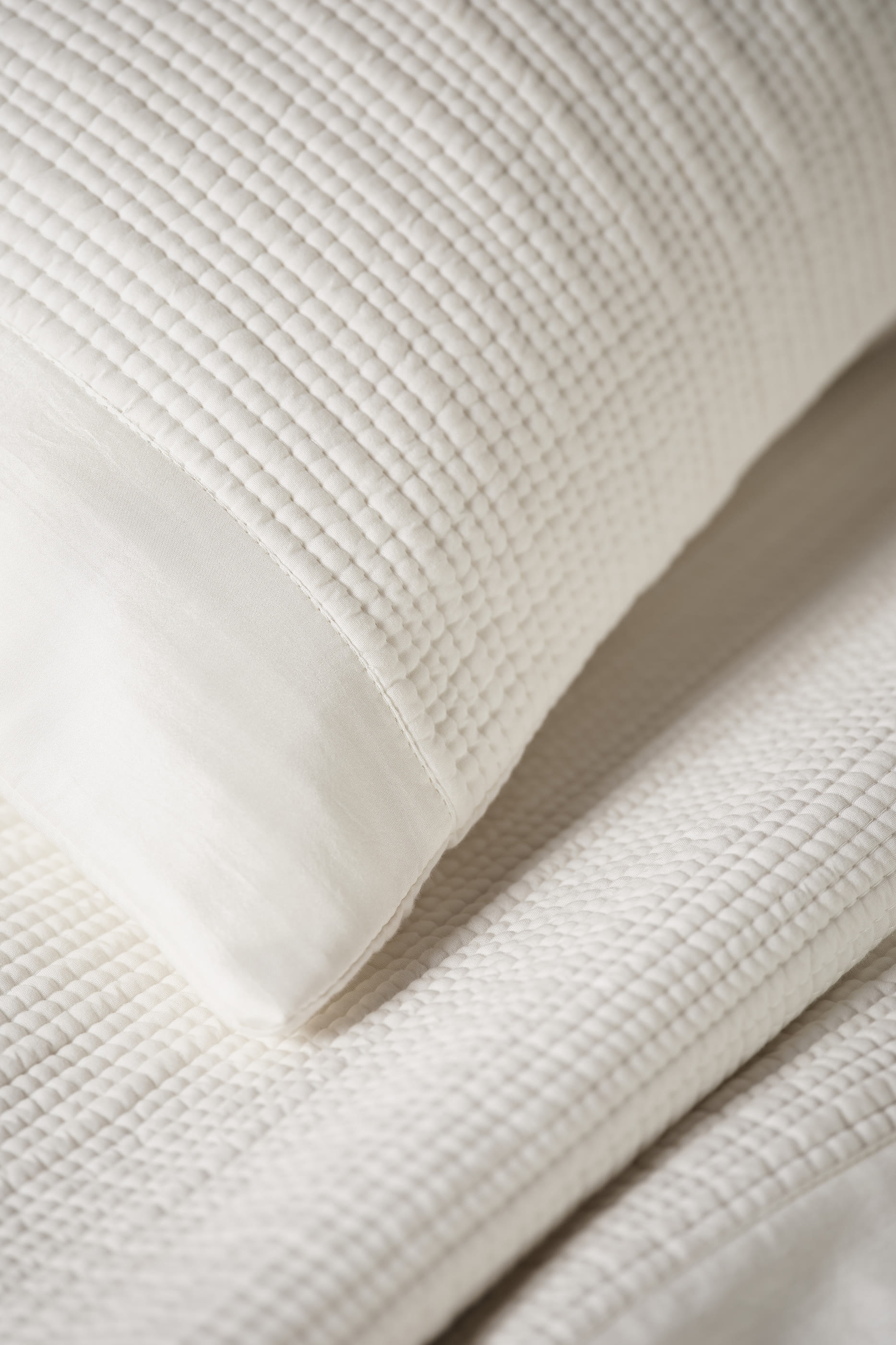 Belgravia Pillow Cover