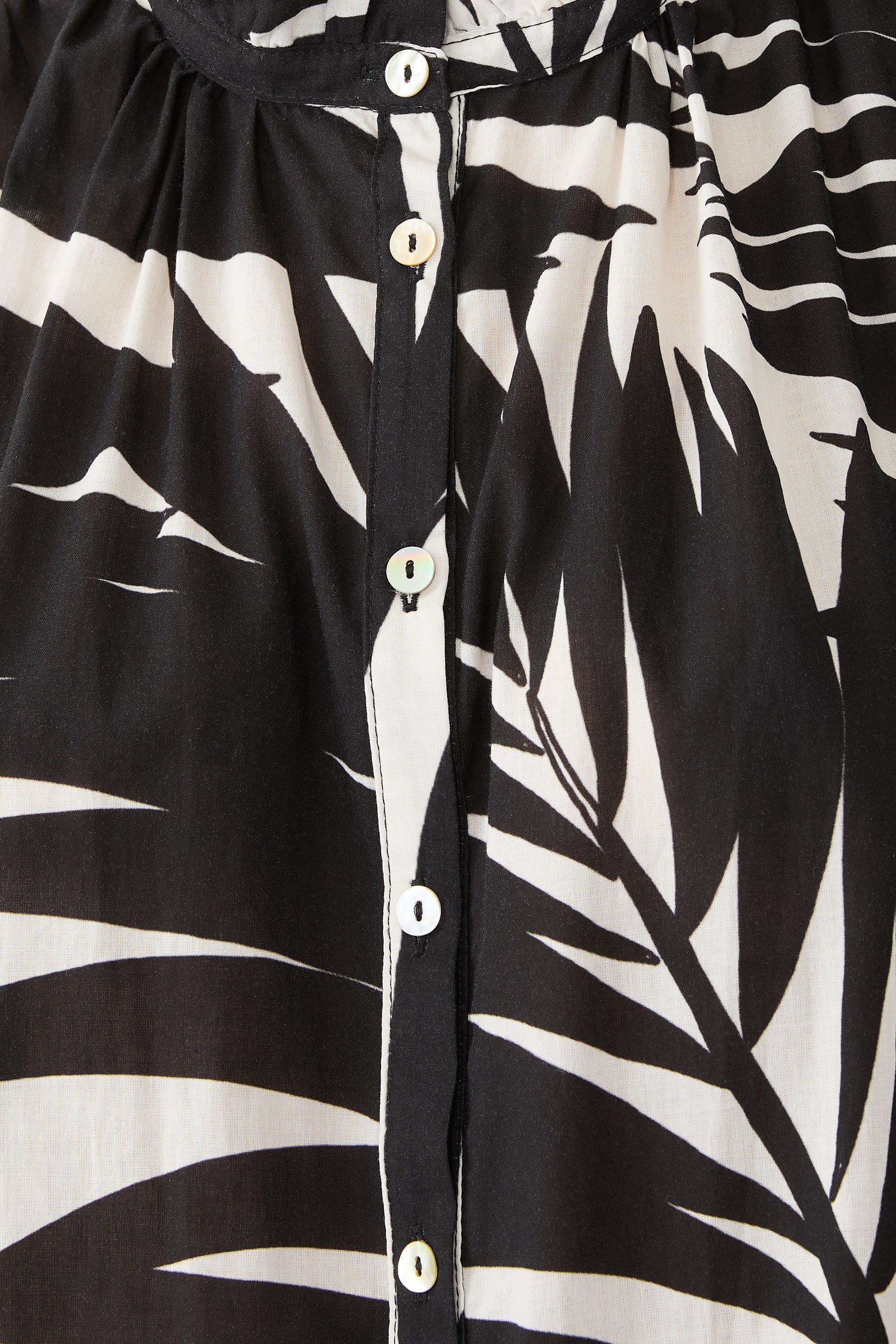 Palm Print Short Sleeves Shirt