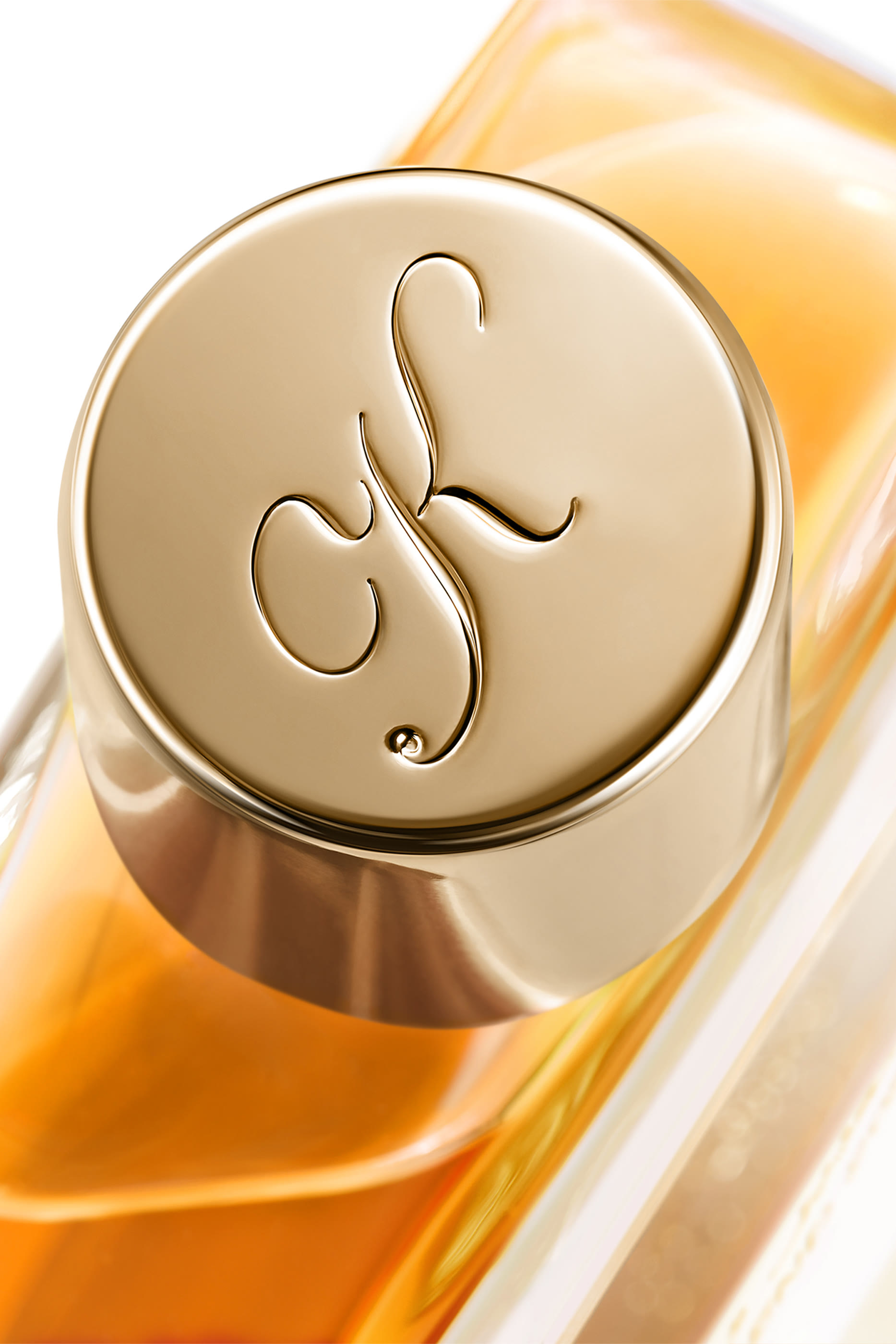 Love, Don't Be Shy Amber & Oud Special Blend Refillable Perfume