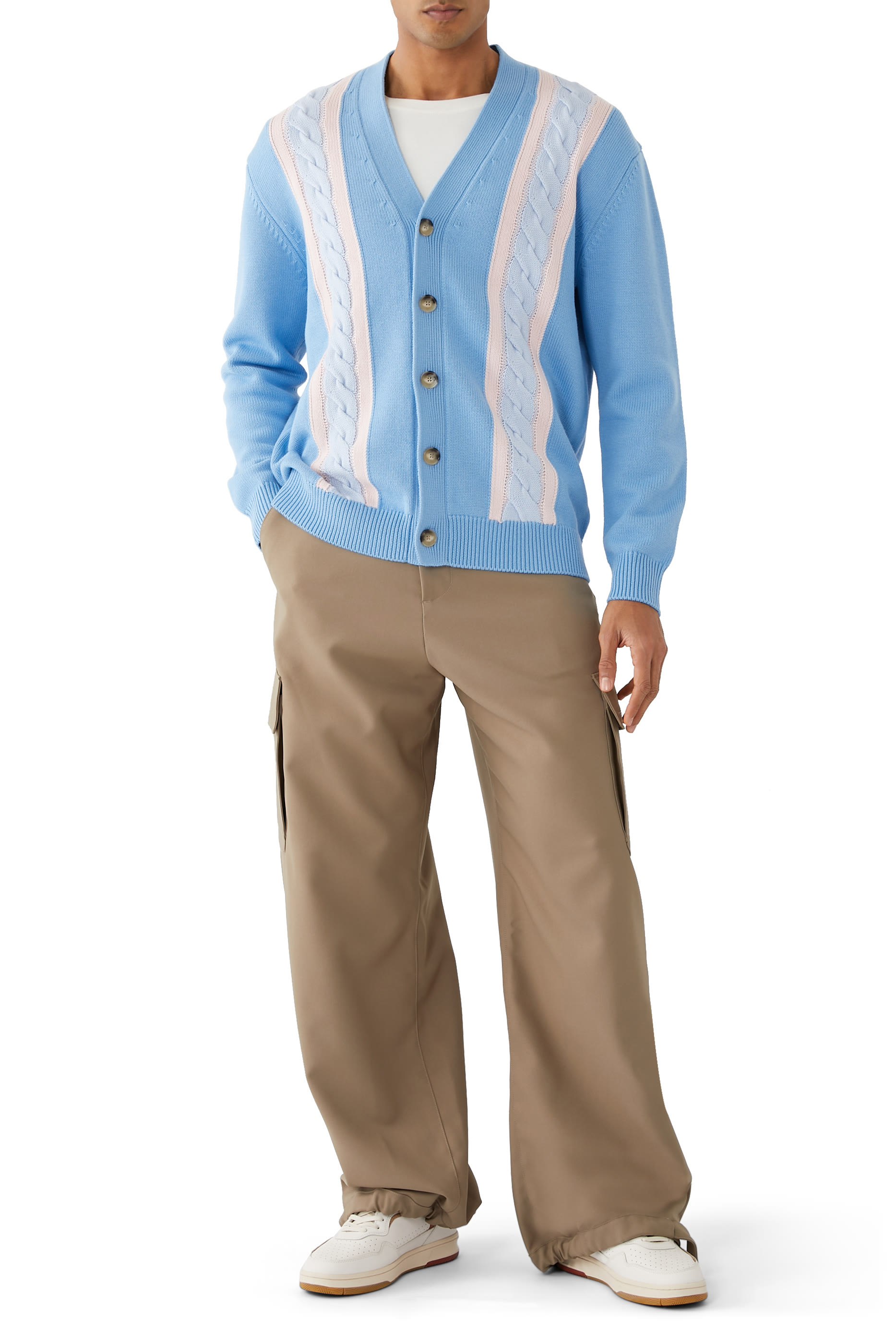 Le Cardigan Torsad&eacute;