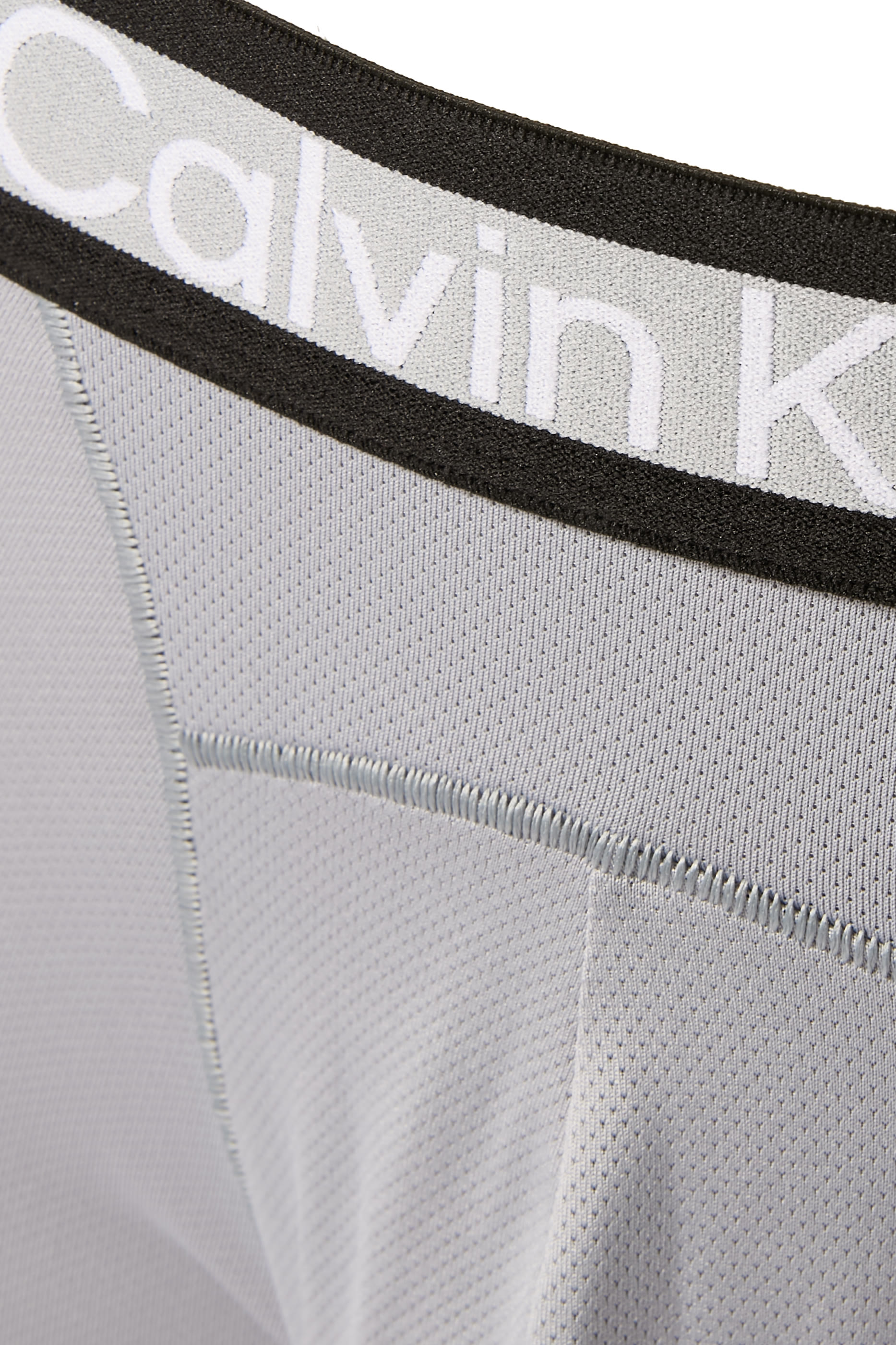 Icon Active Mesh Trunks