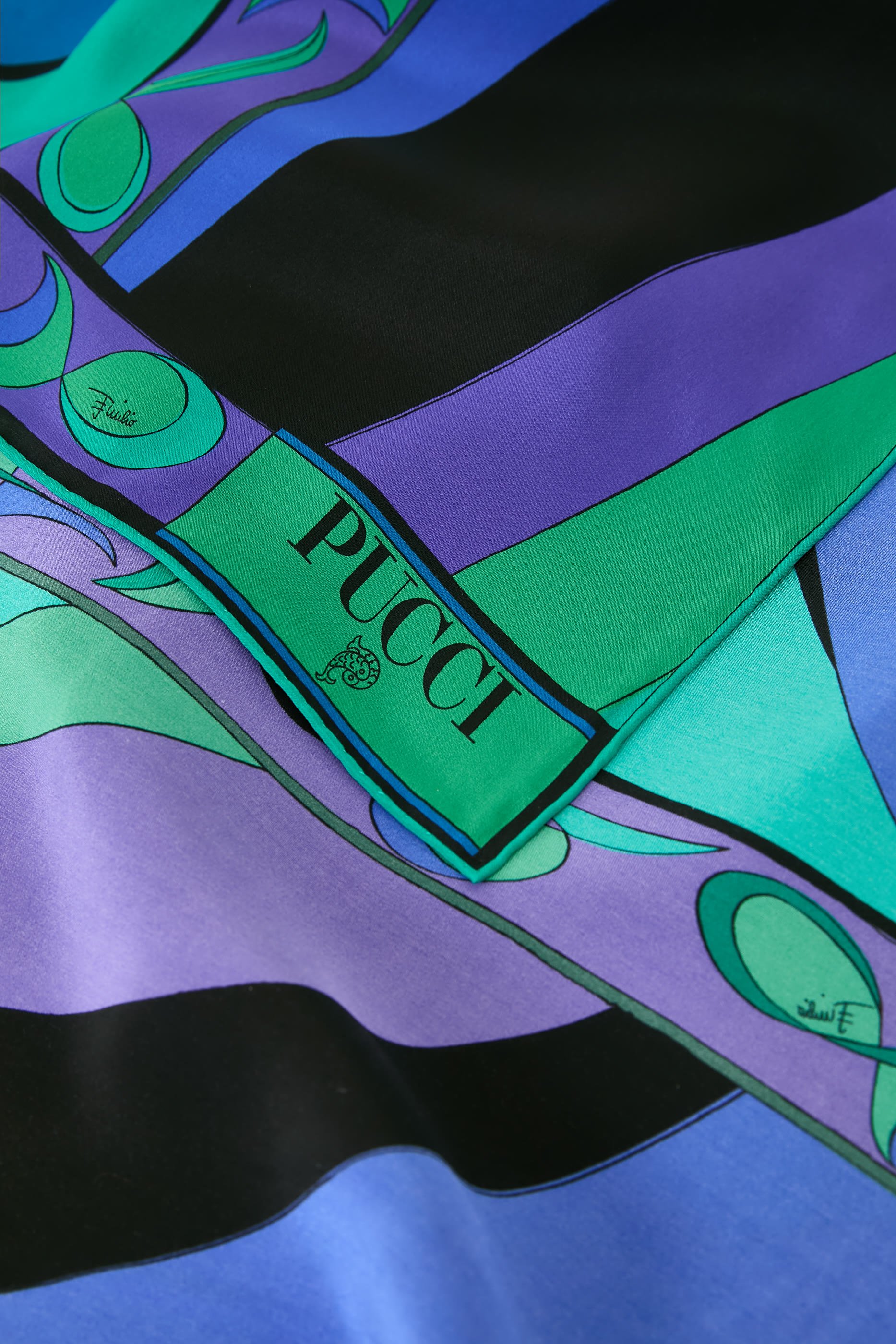  Pesci-Print Scarf
