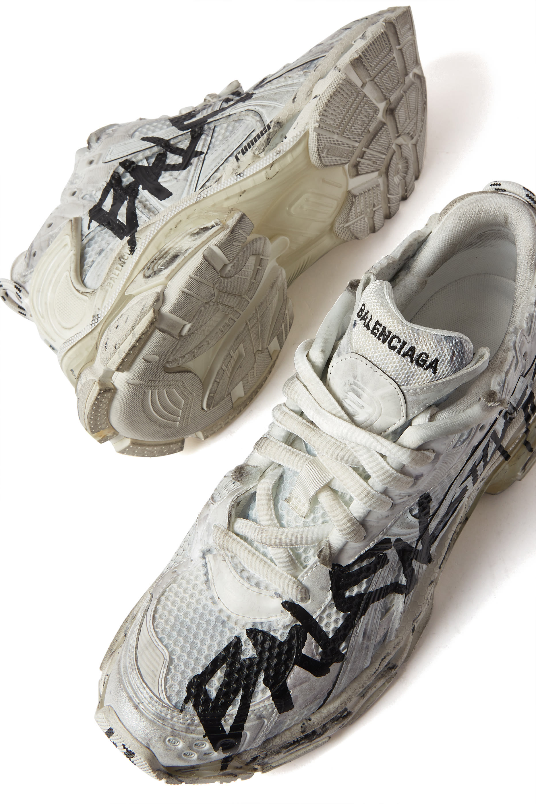Runner Graffiti Sneakers