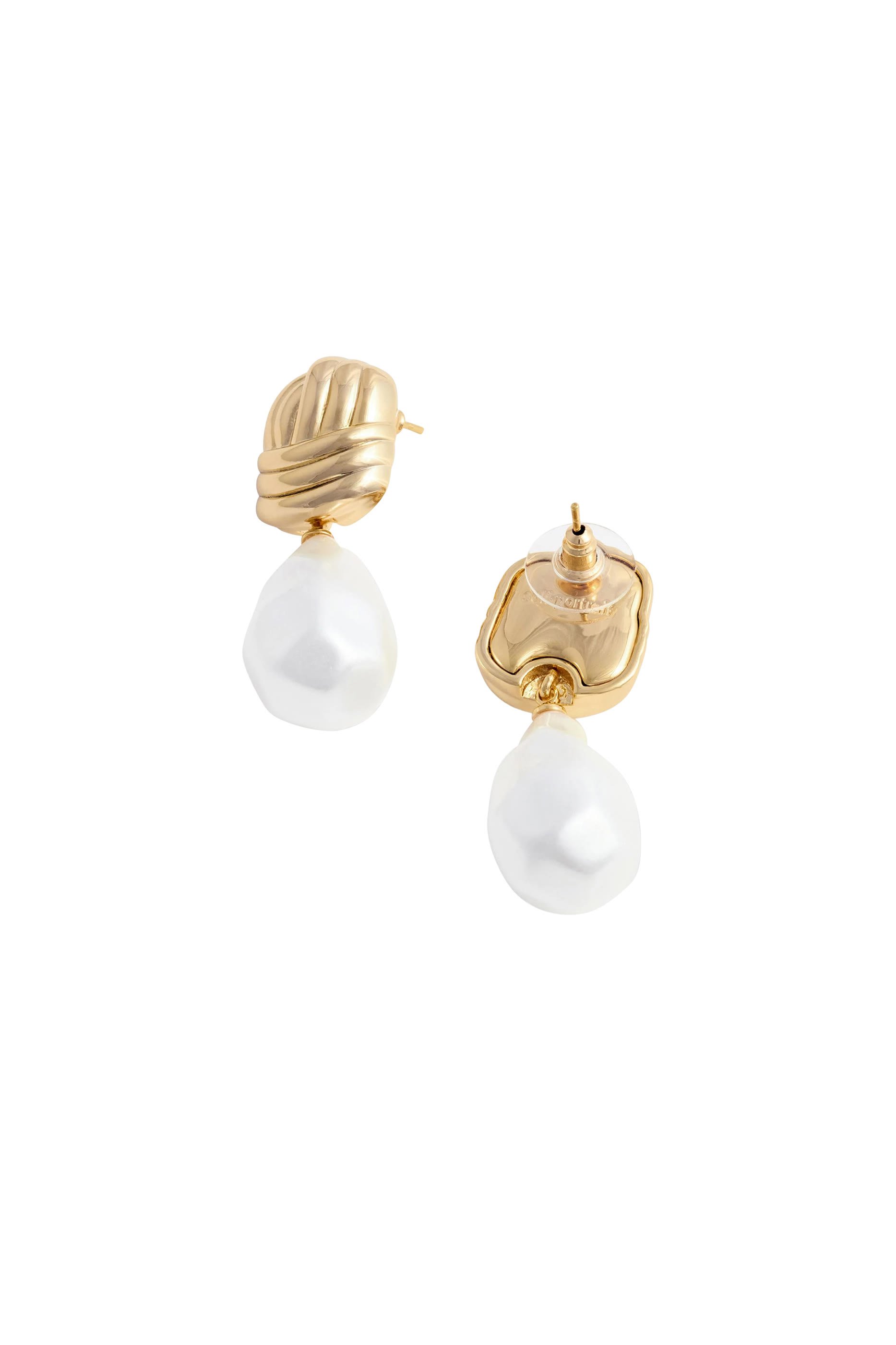 Knot Pearl Earrings