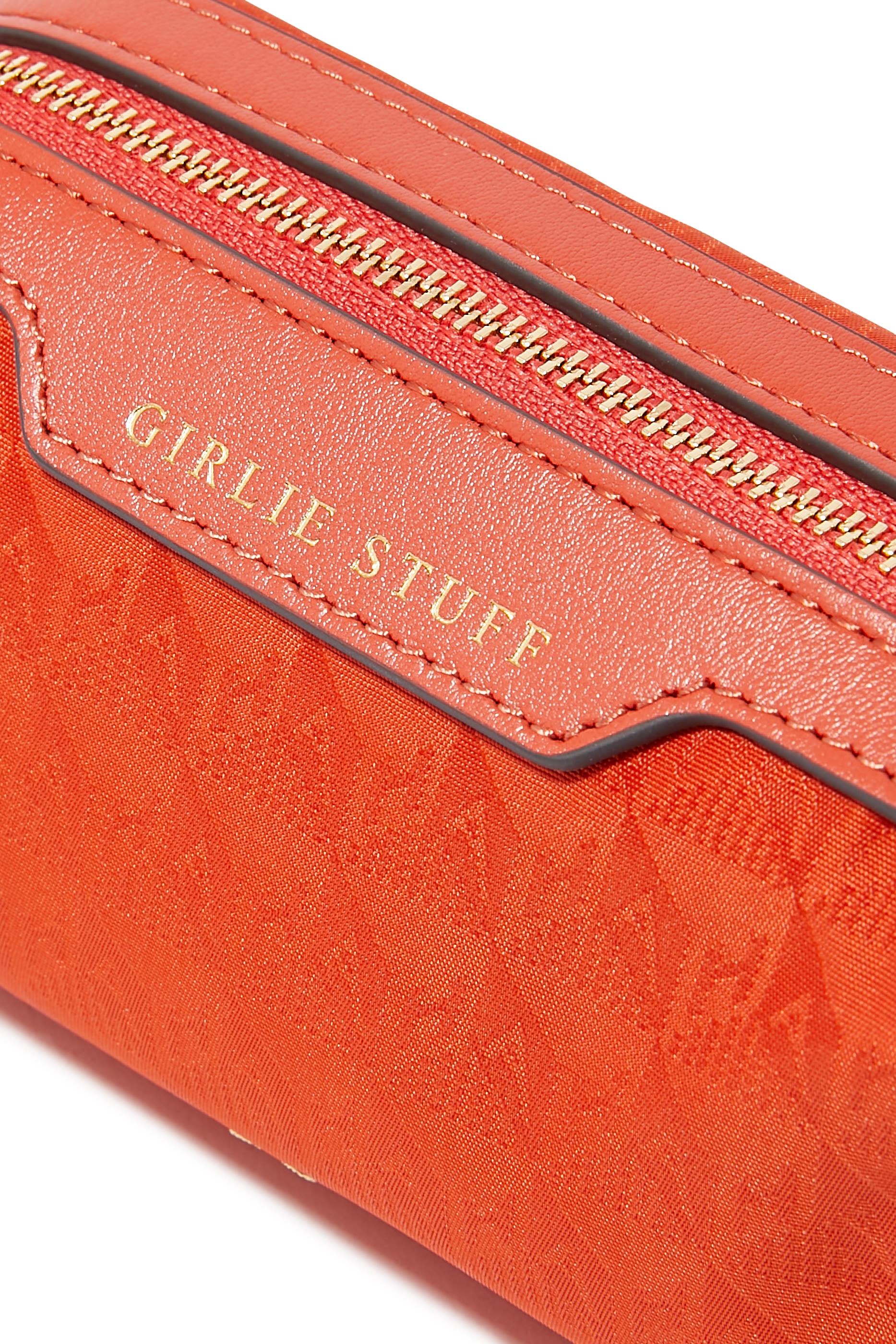 Logo Girlie Stuff Pouch