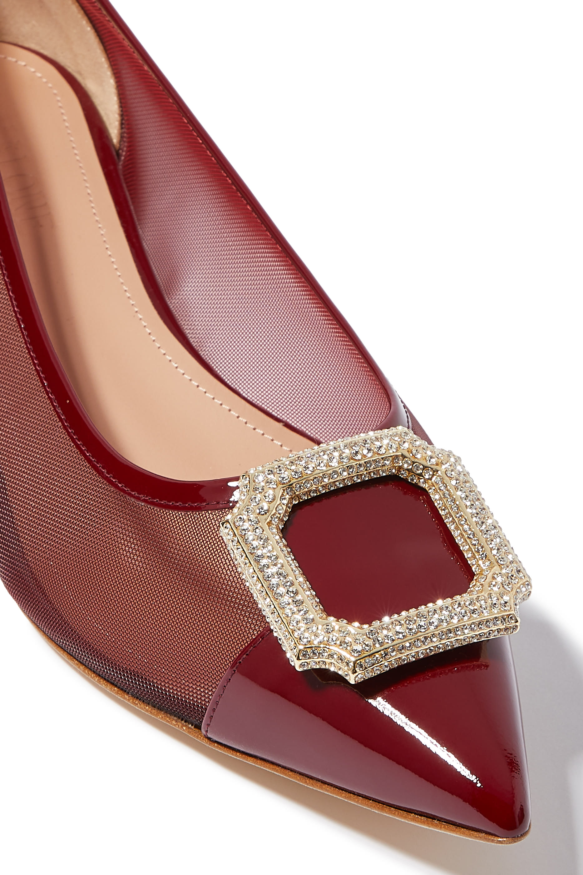 Pointed Toe Flat Pumps with Crest Buckle