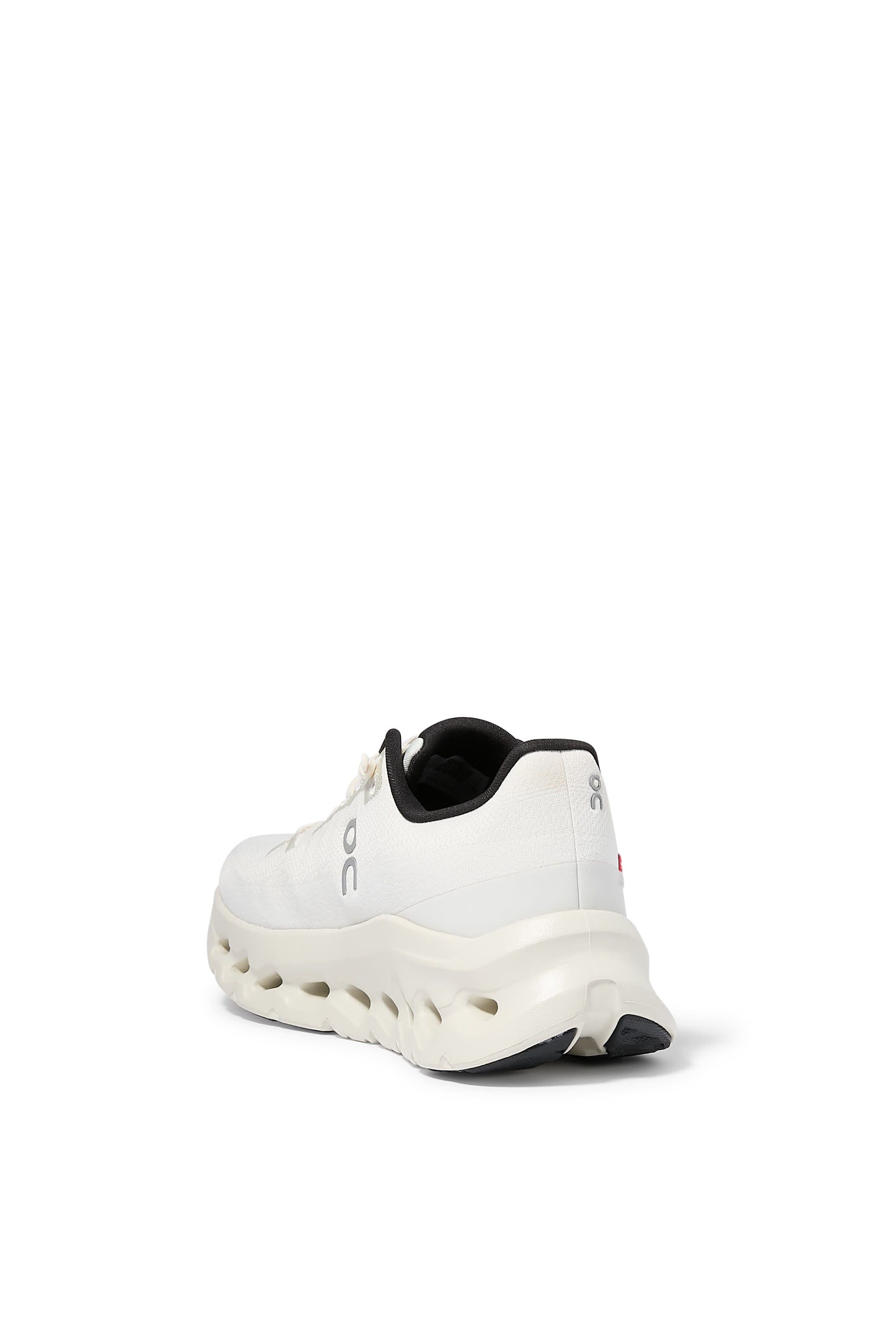  Cloudtilt Low Top Sneakers
