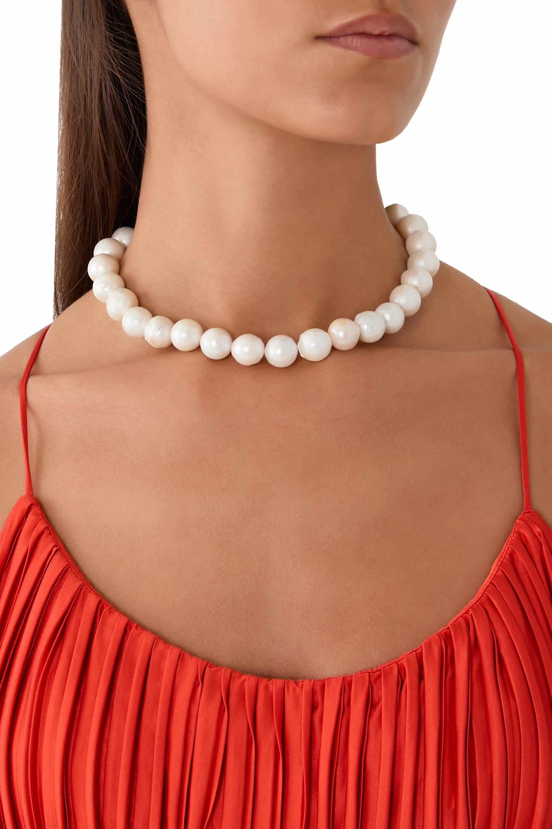 IXV4 Pearl Necklace