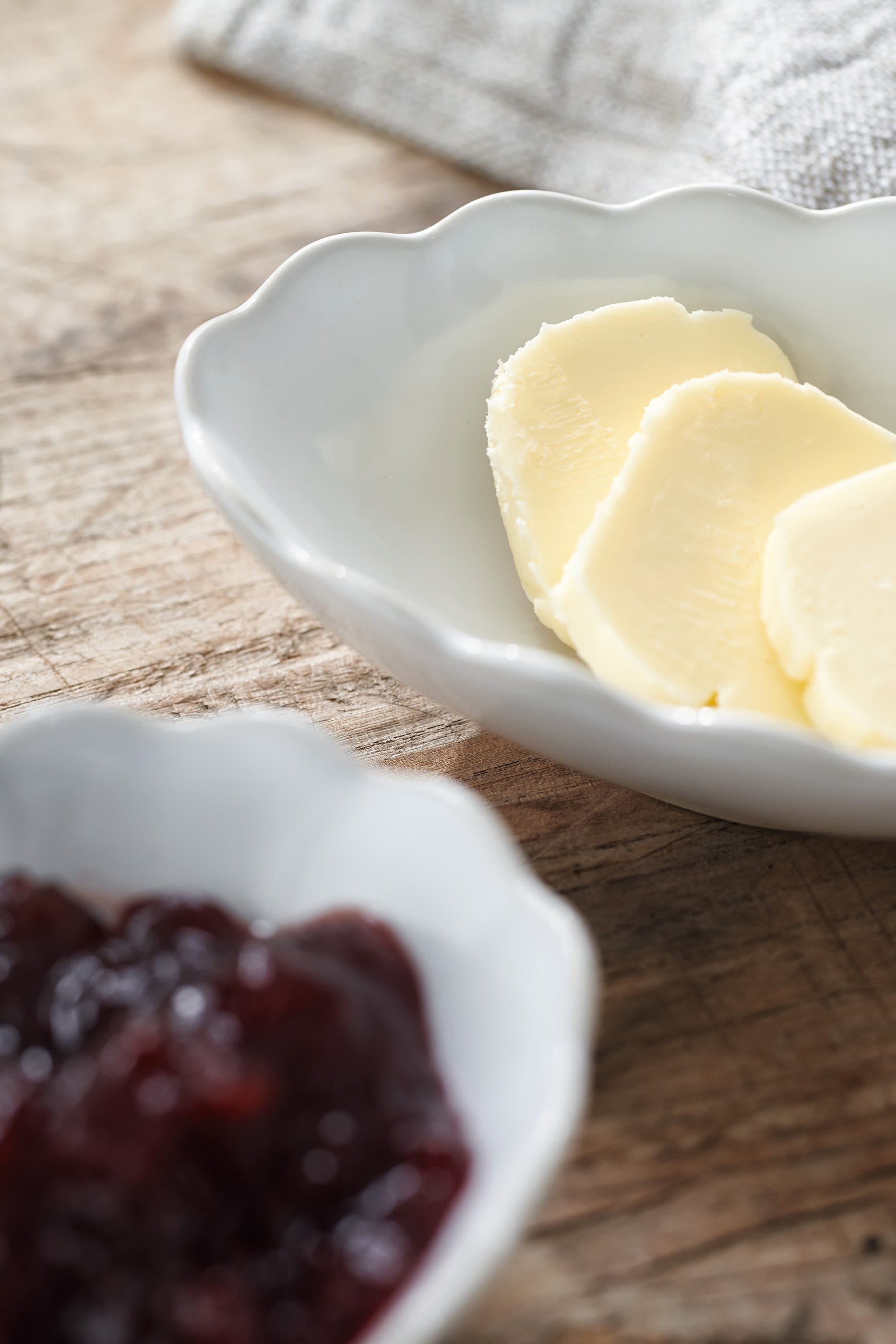 Portobello Scalloped Serving Bowls Set