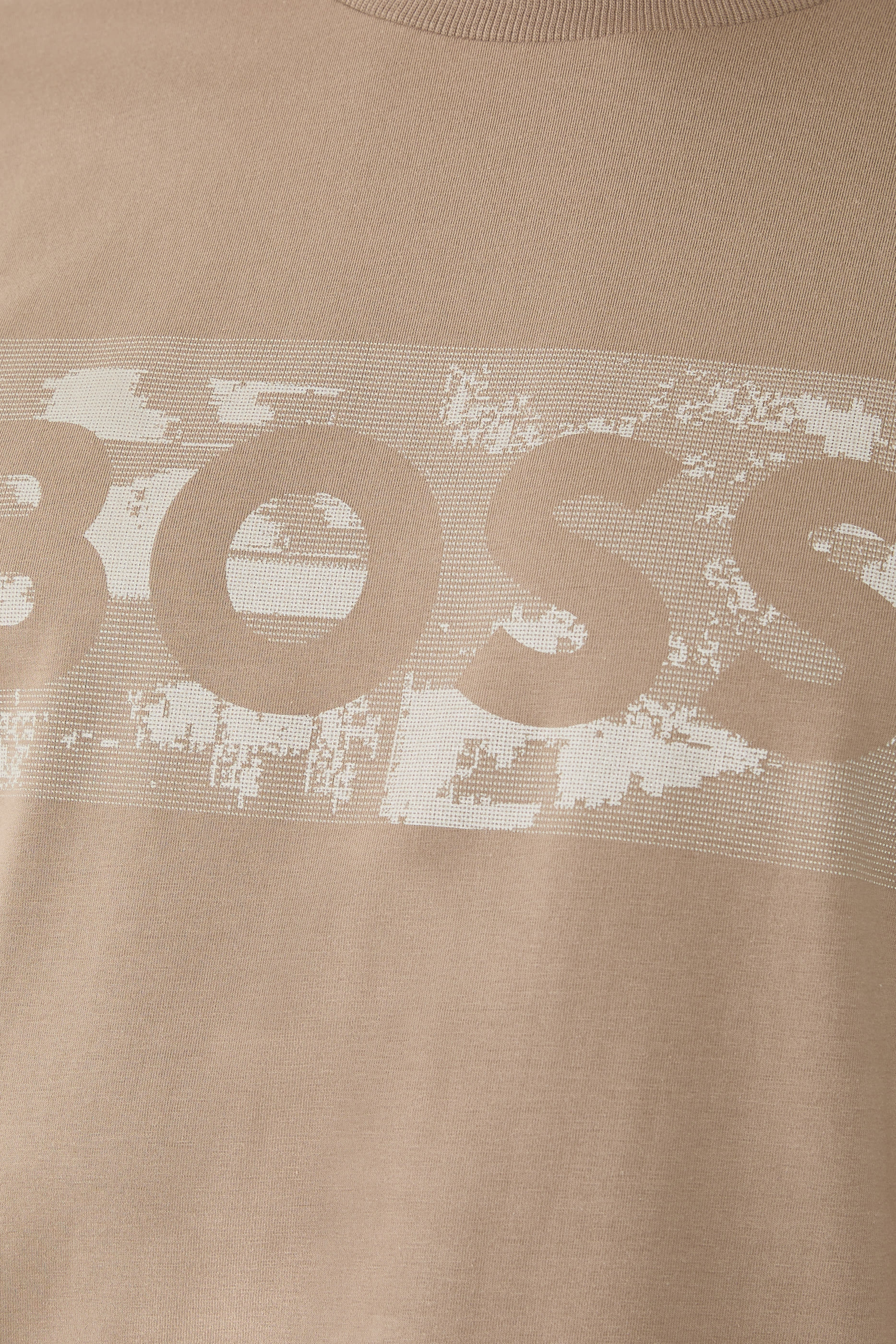 Globe Logo Pattern T-Shirt