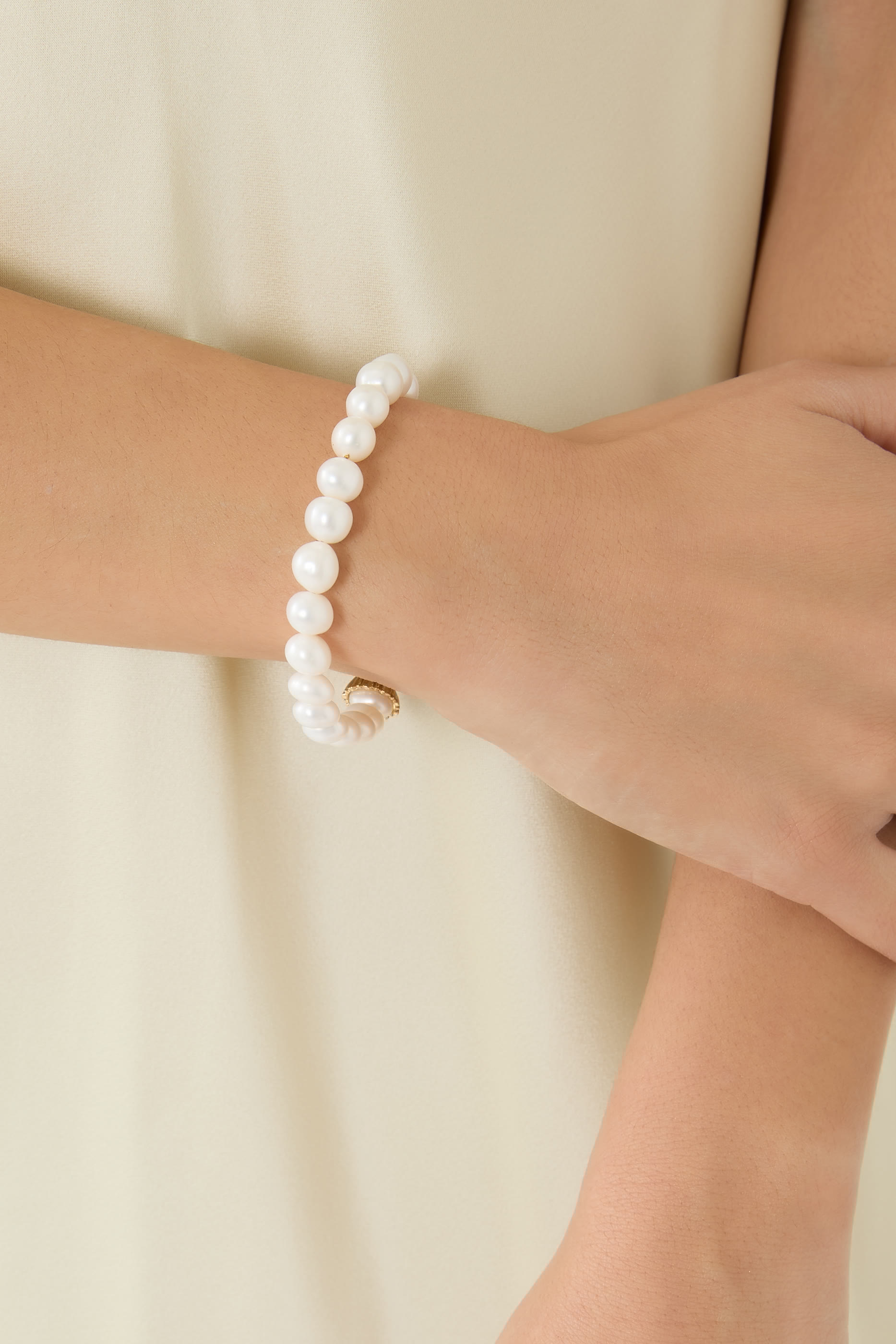 Two-Tone Knot Bracelet