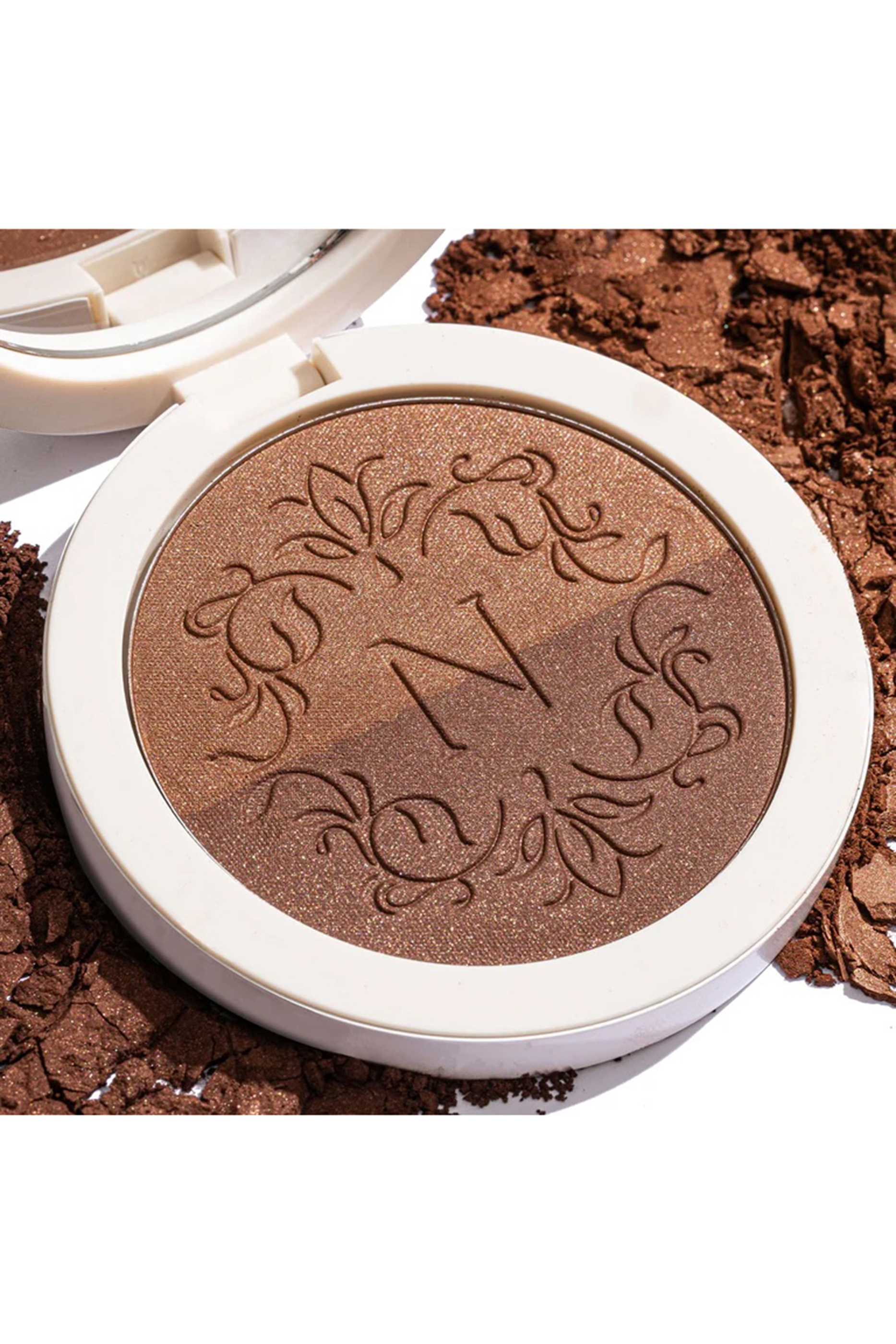 Sun-Kissed Glow Bronzer Bronzing Powder