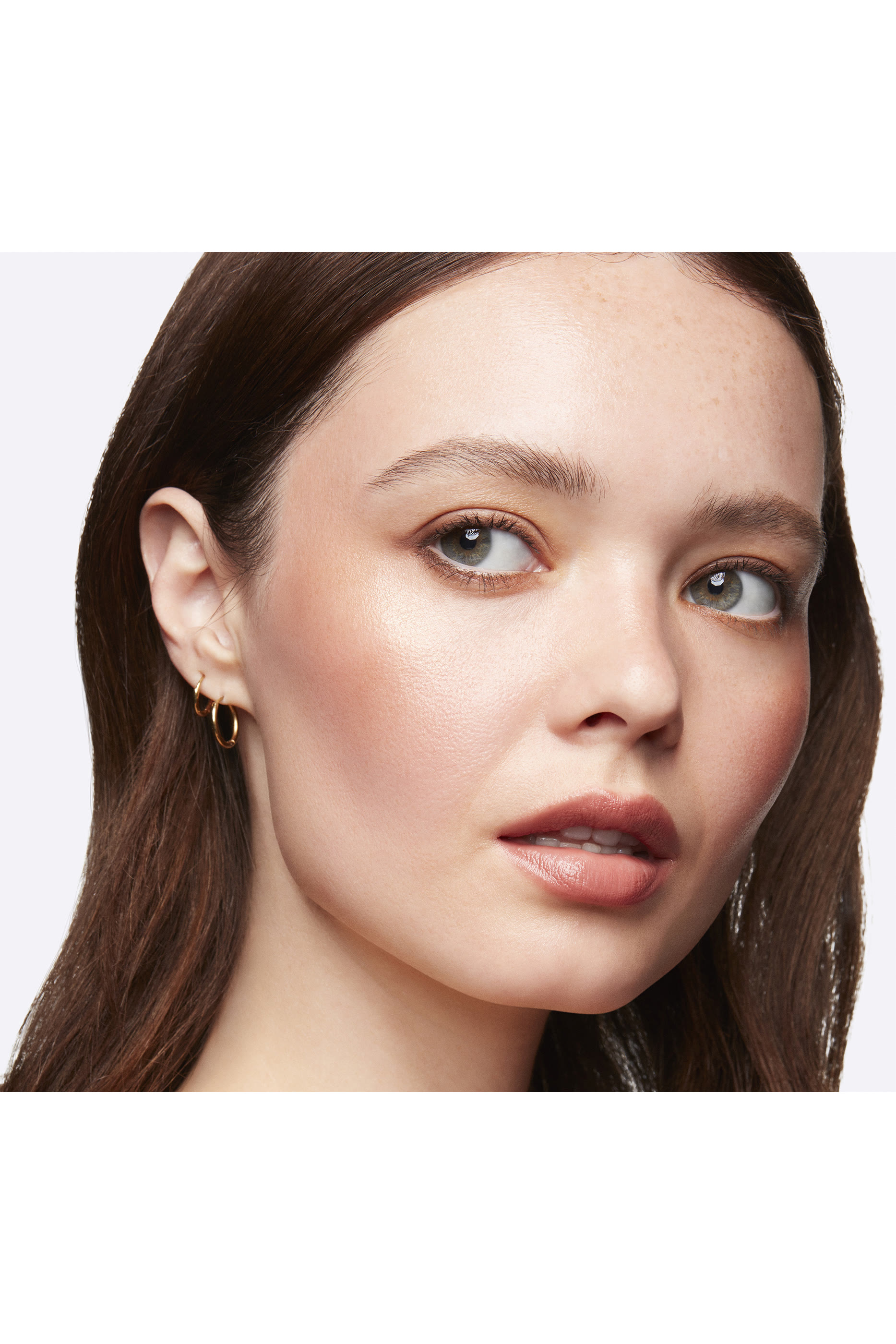 MAC x Whitney Houston Extra Dimension Skinfinish