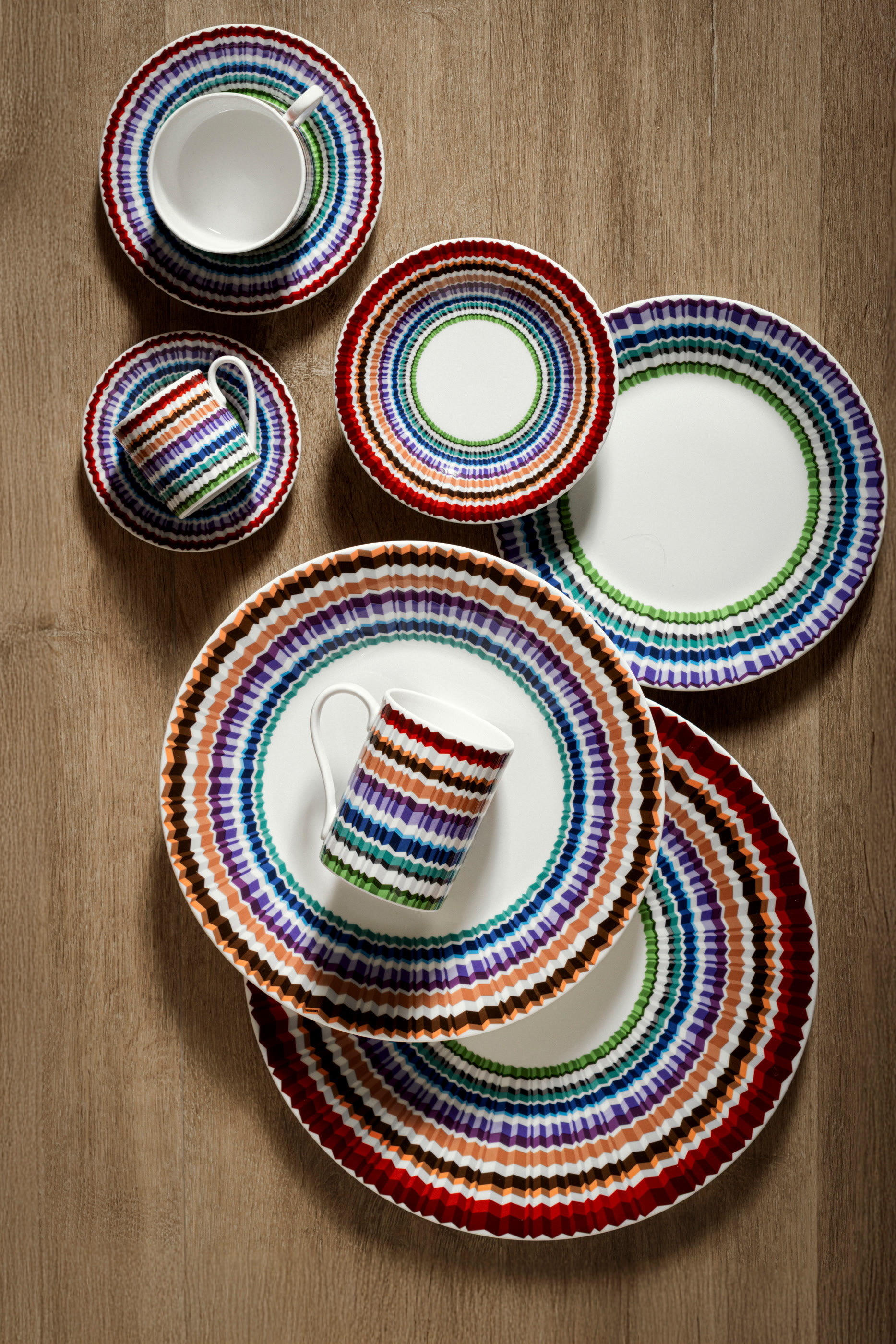 Waves Dessert Plate