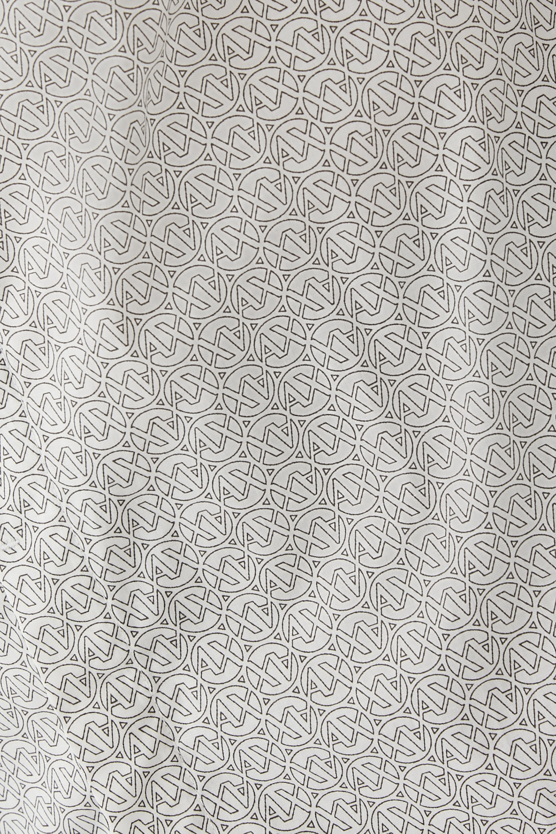 Arrow Long Sleeves Shirt