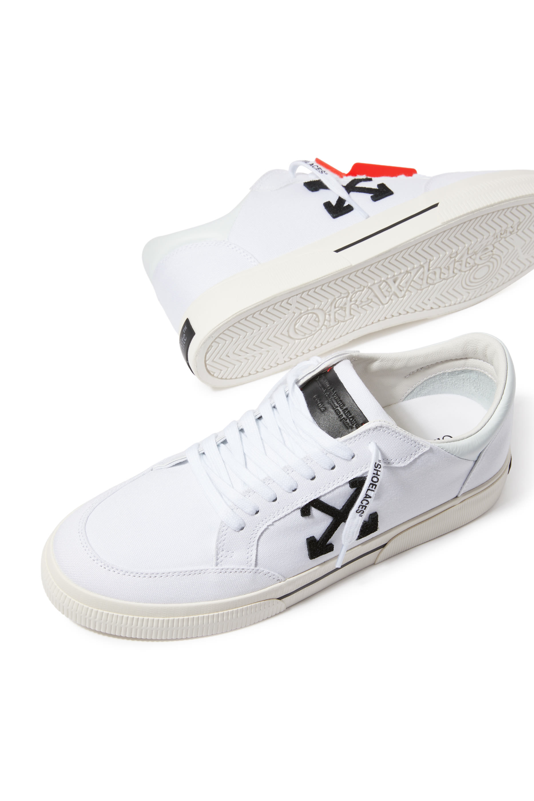 New Low Vulcanized Canvas Sneakers