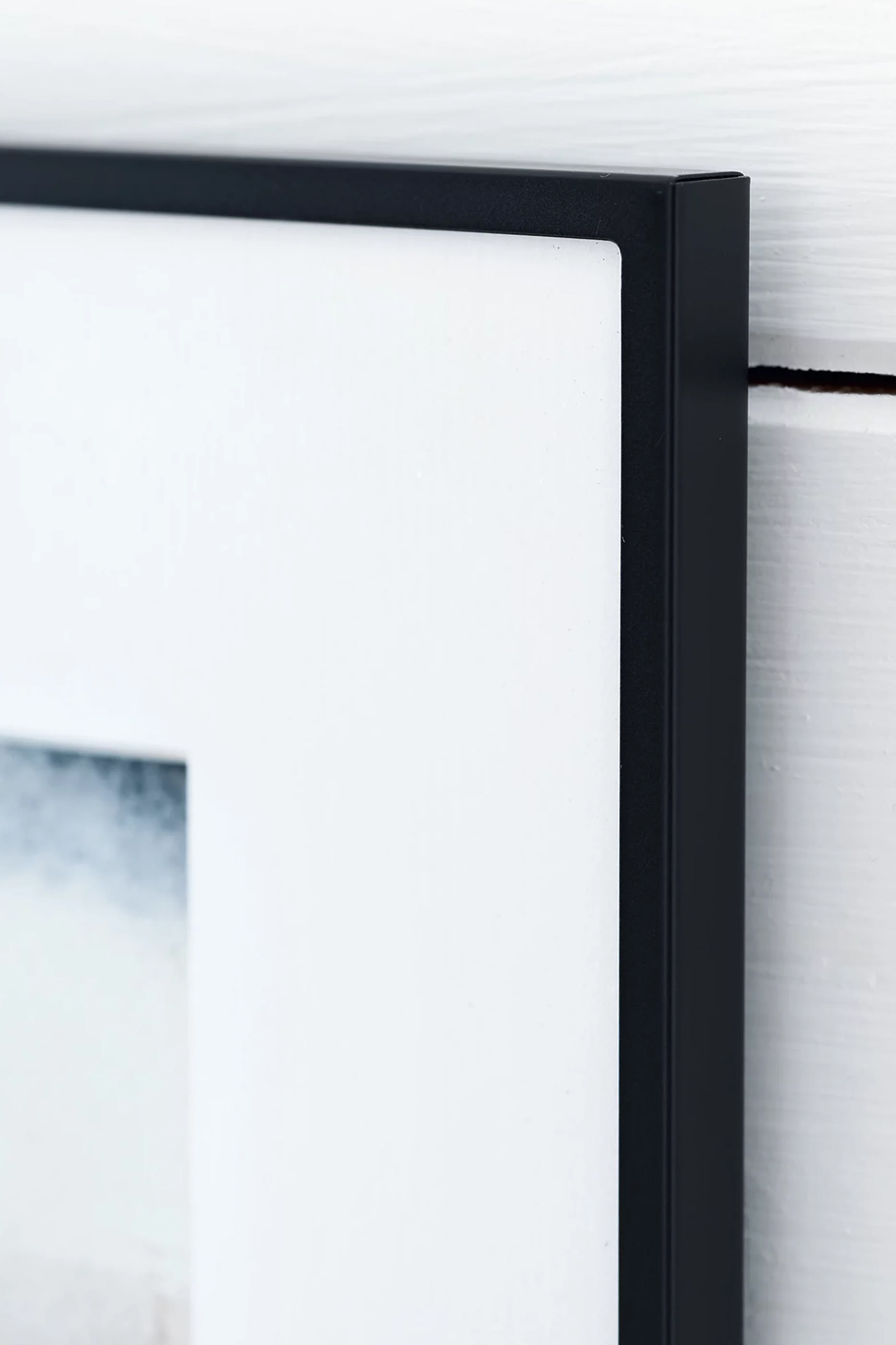 Fine Easel Wall Frame