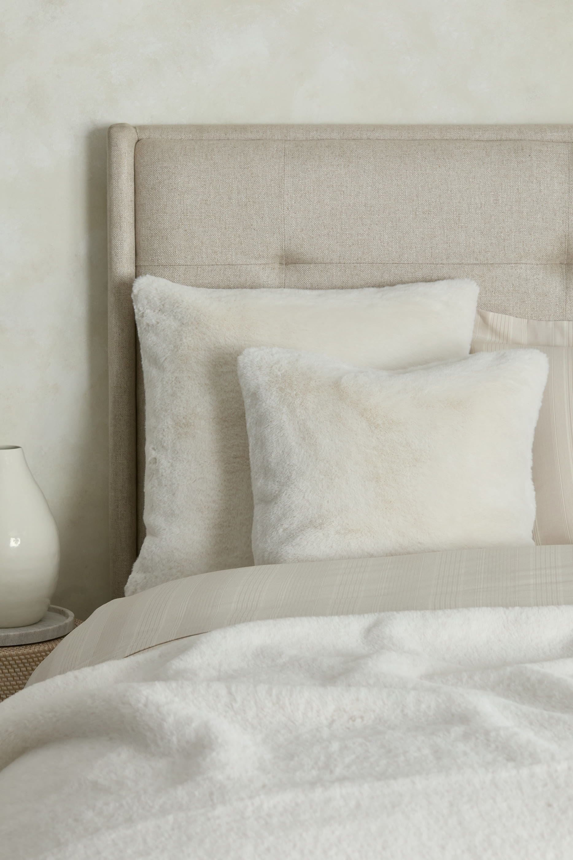 Super Soft Faux Fur Cushion Cover