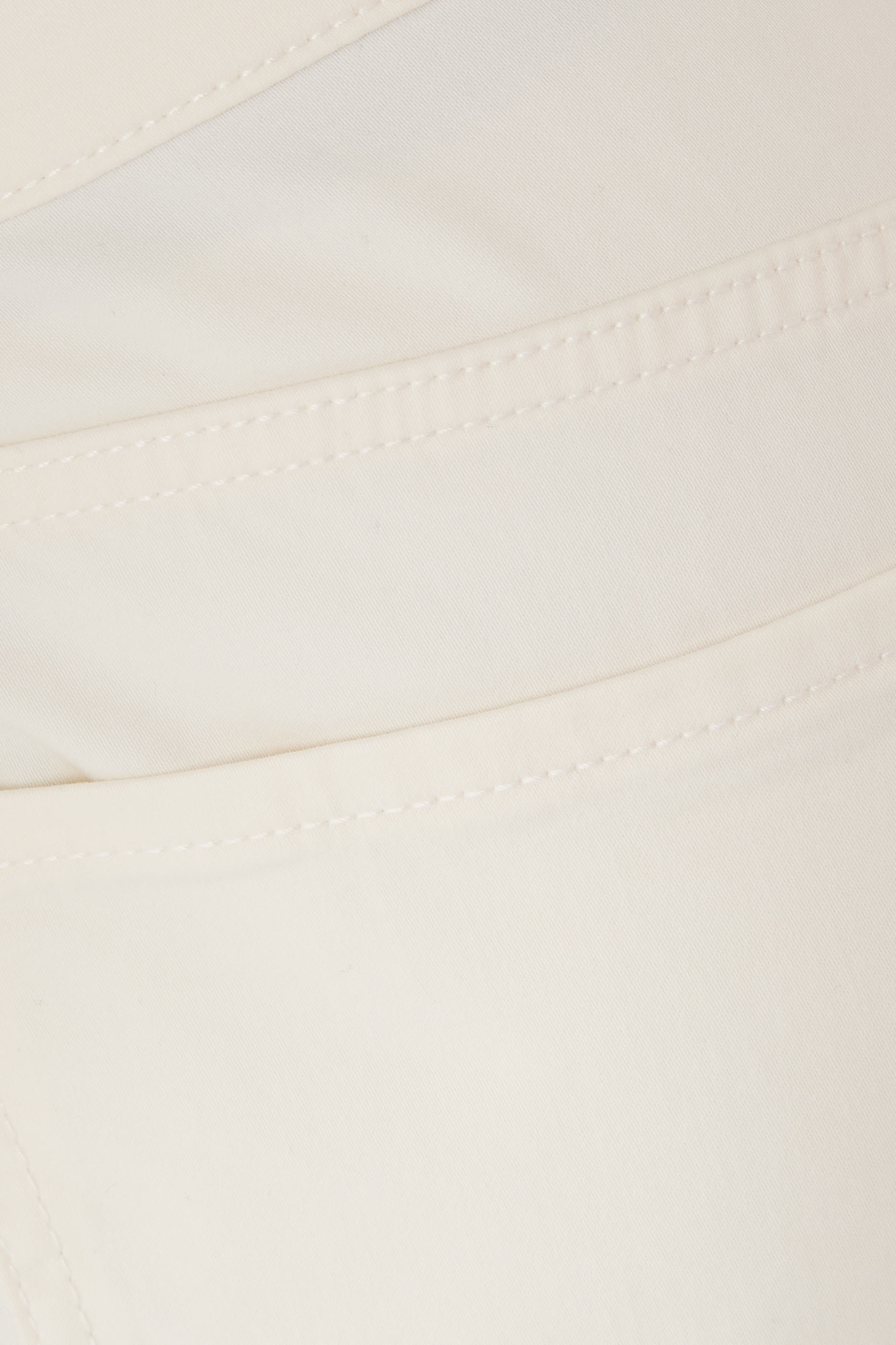 Luxe Performance Slimmy Sateen Jeans