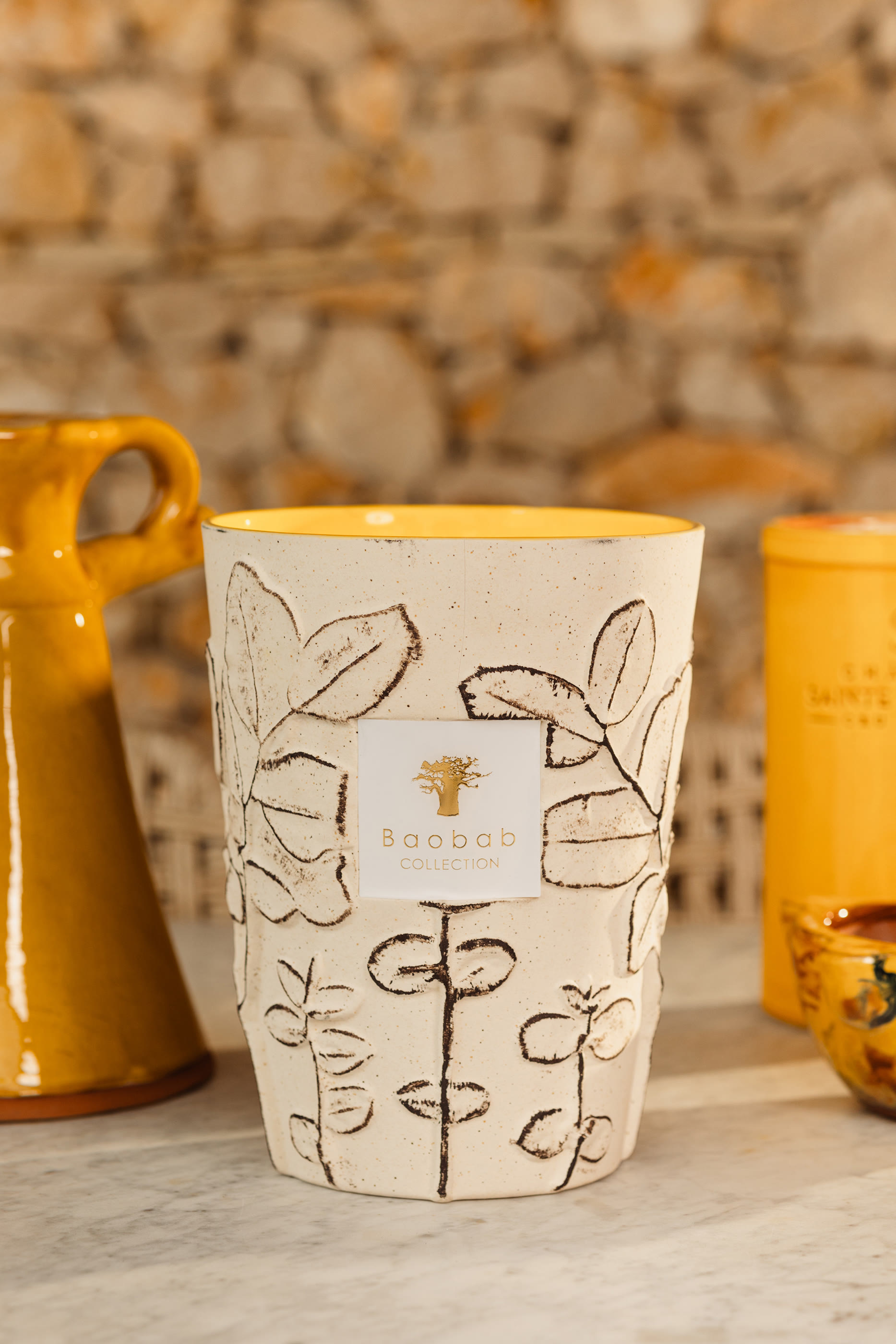 Max 24 Folia Calanque Scented Candle