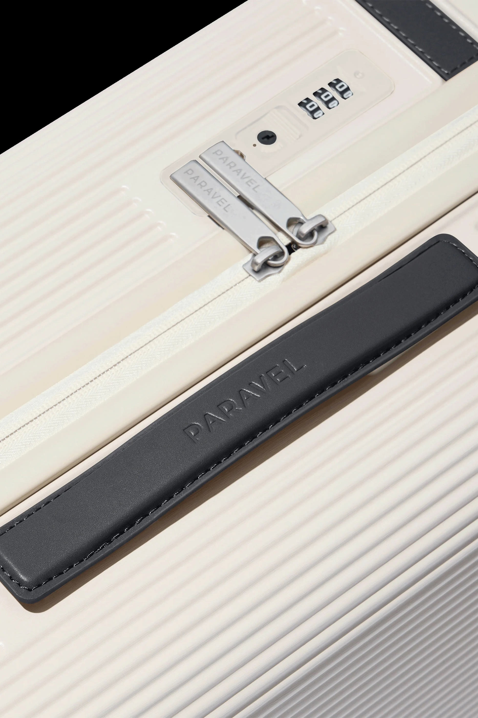 Aviator Carry-On Plus