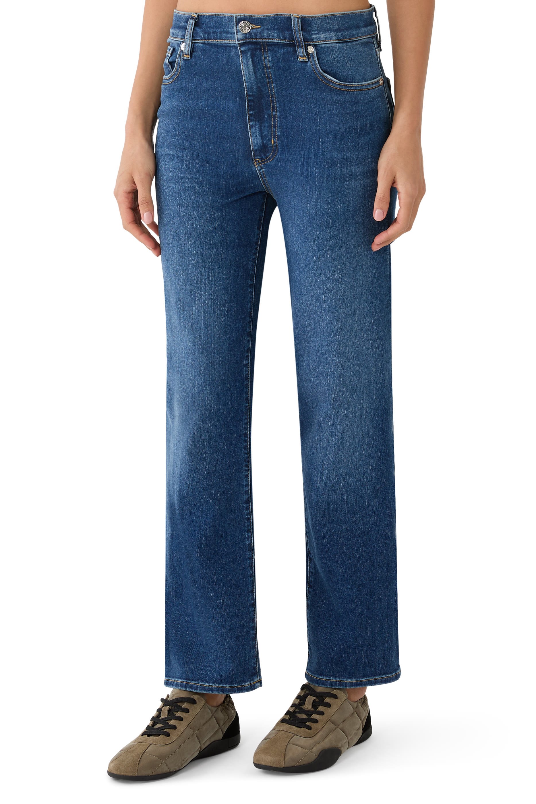 Le Sleek Straight Jeans