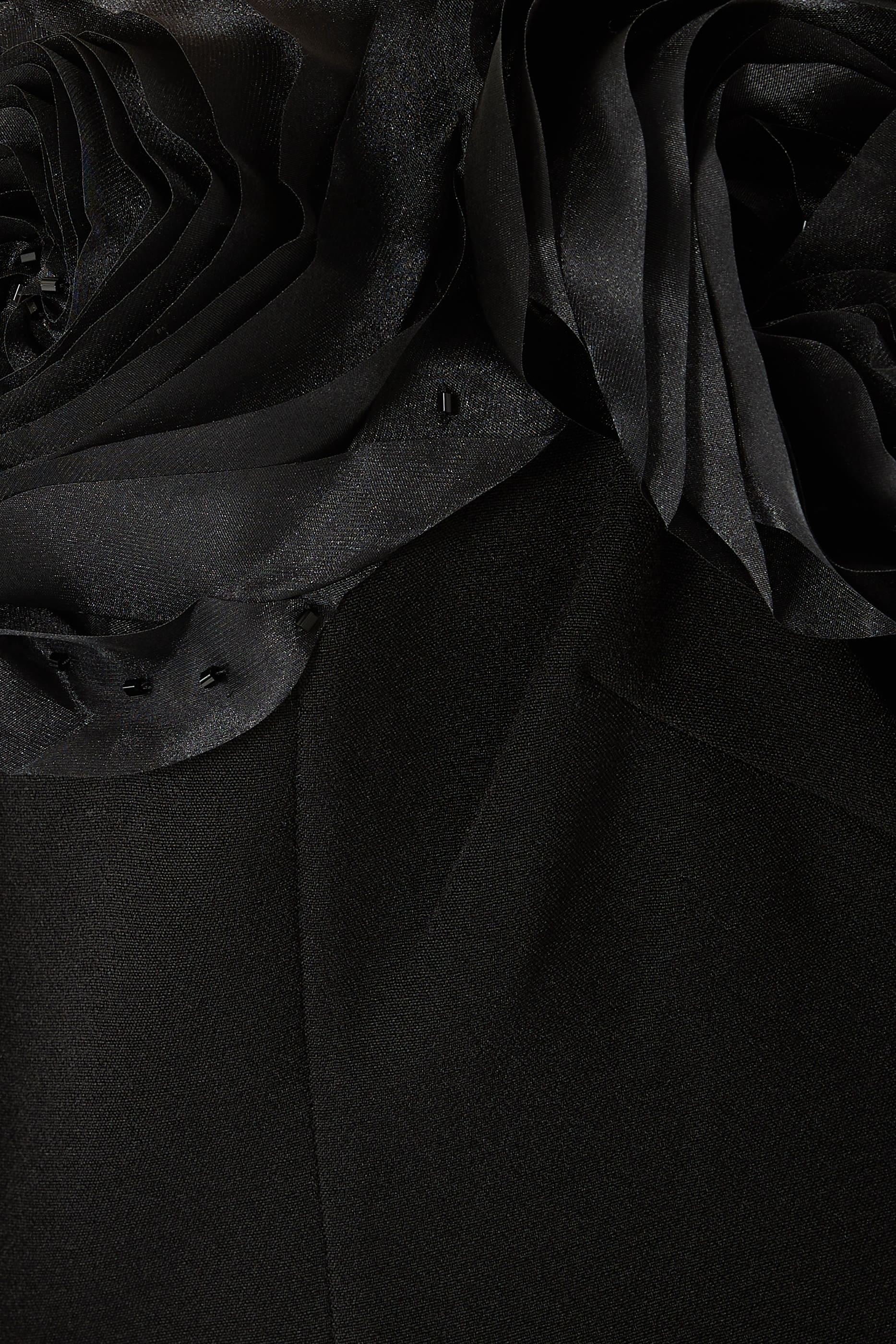  Crepe 3D Flower Off-the-Shoulder Gown