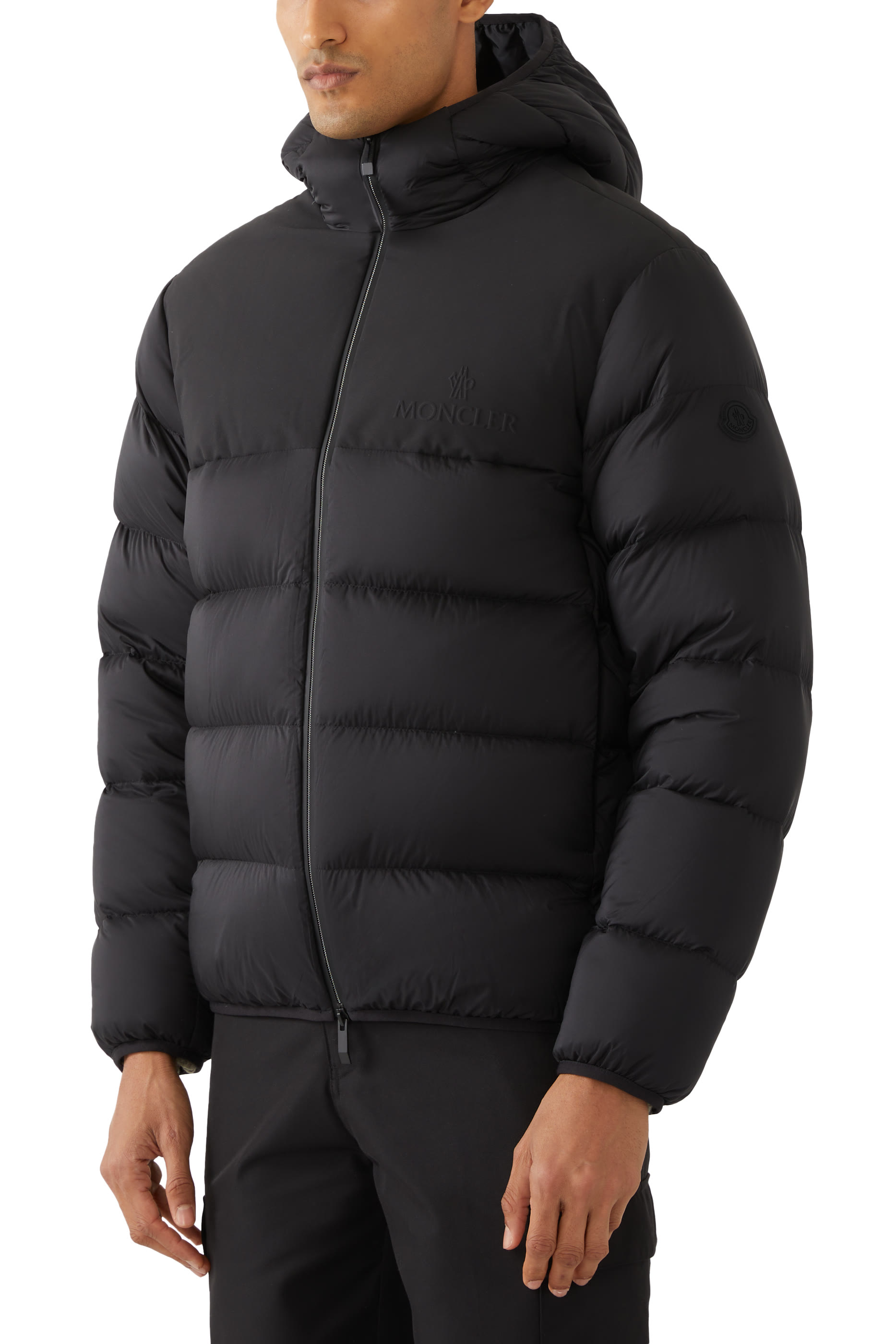 Veumont Hooded Short Down Jacket