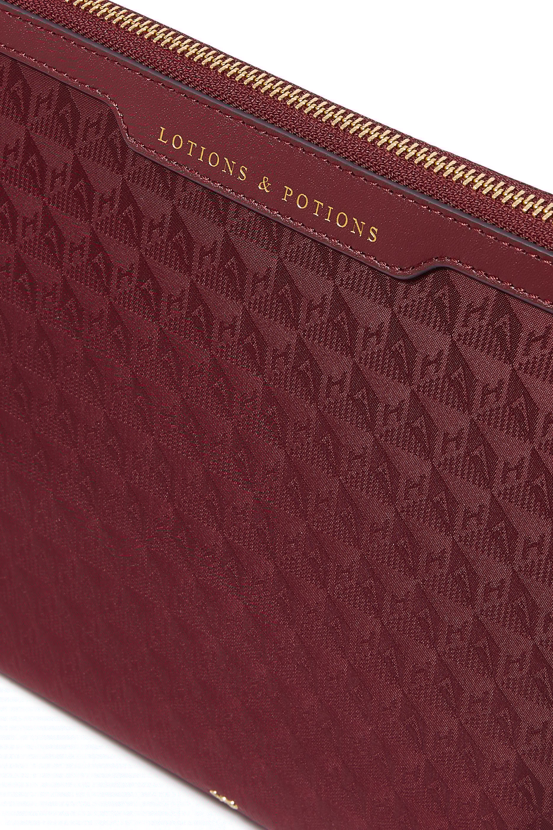 Logo Lotions & Potions Pouch