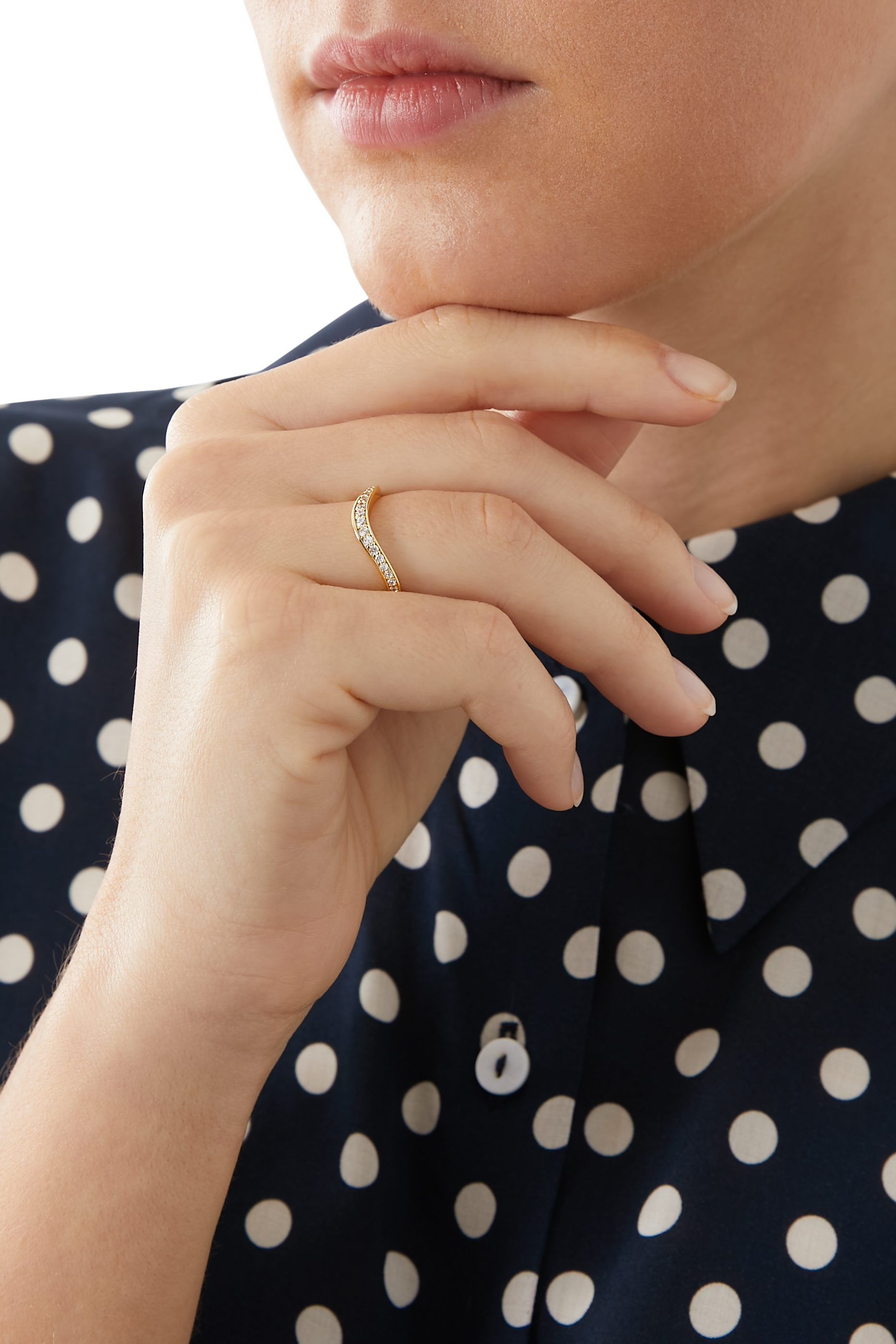 Waves Pav&eacute; Ring