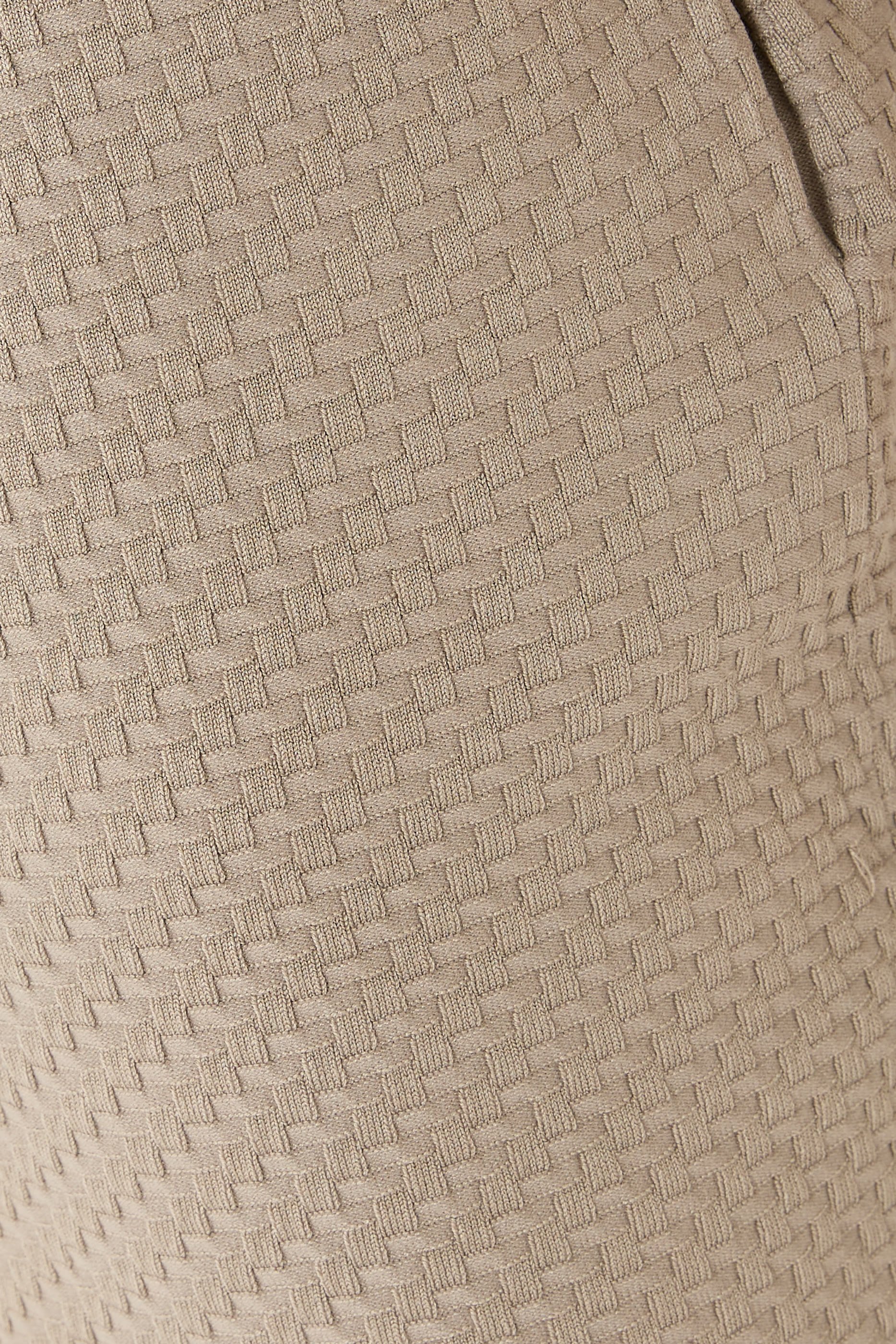 Knit Elastic Waistband Shorts