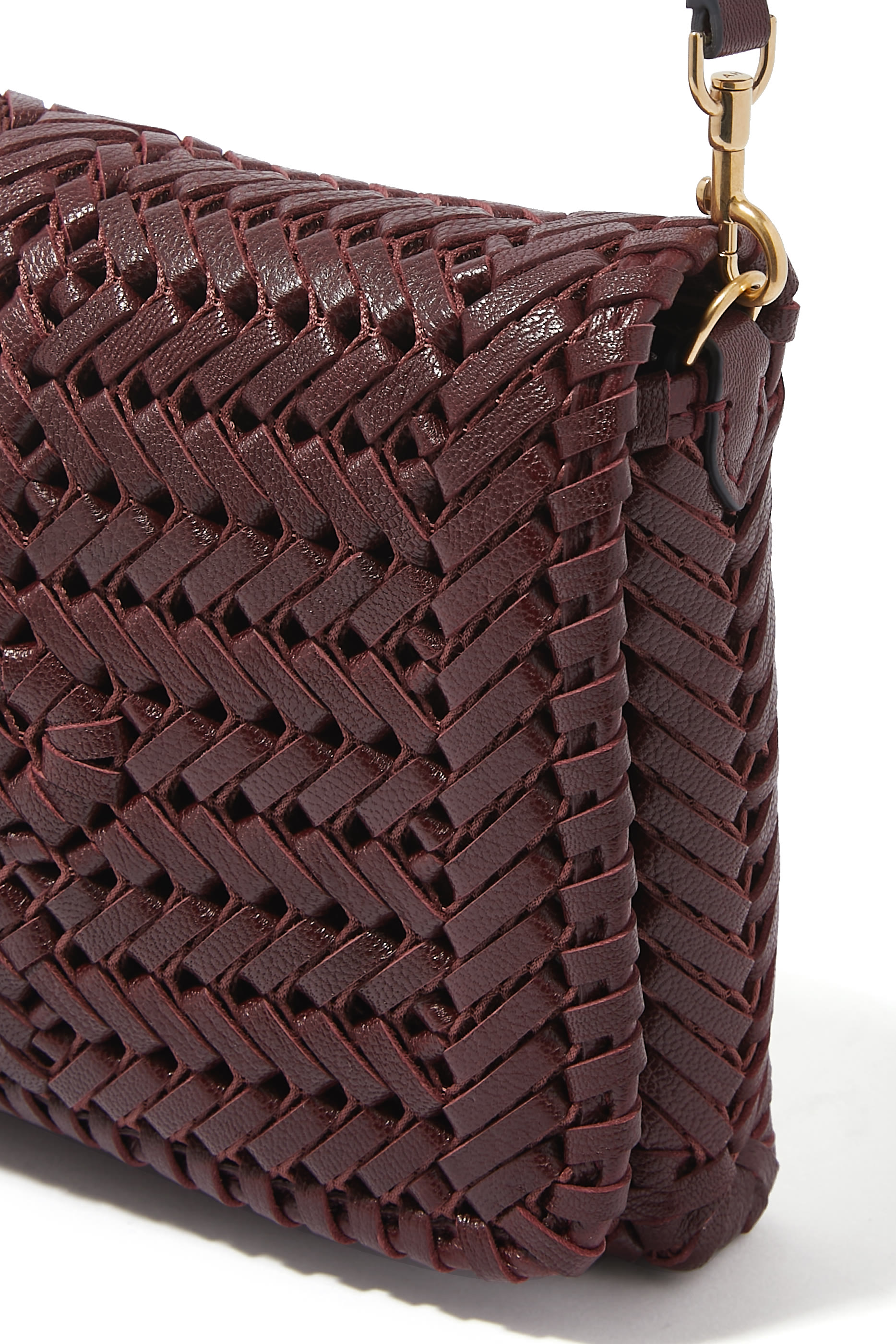 The Neeson Cross Body in Shiny Capra