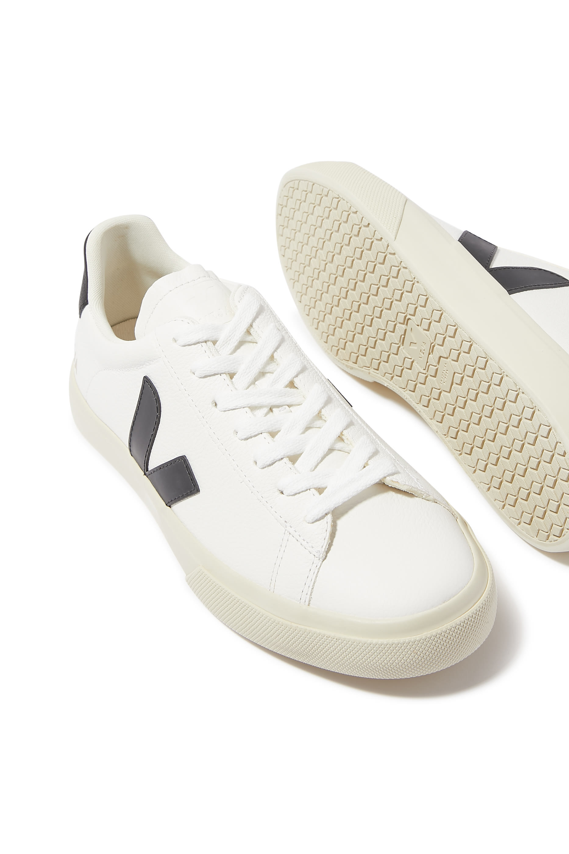 Campo Low Top Sneakers