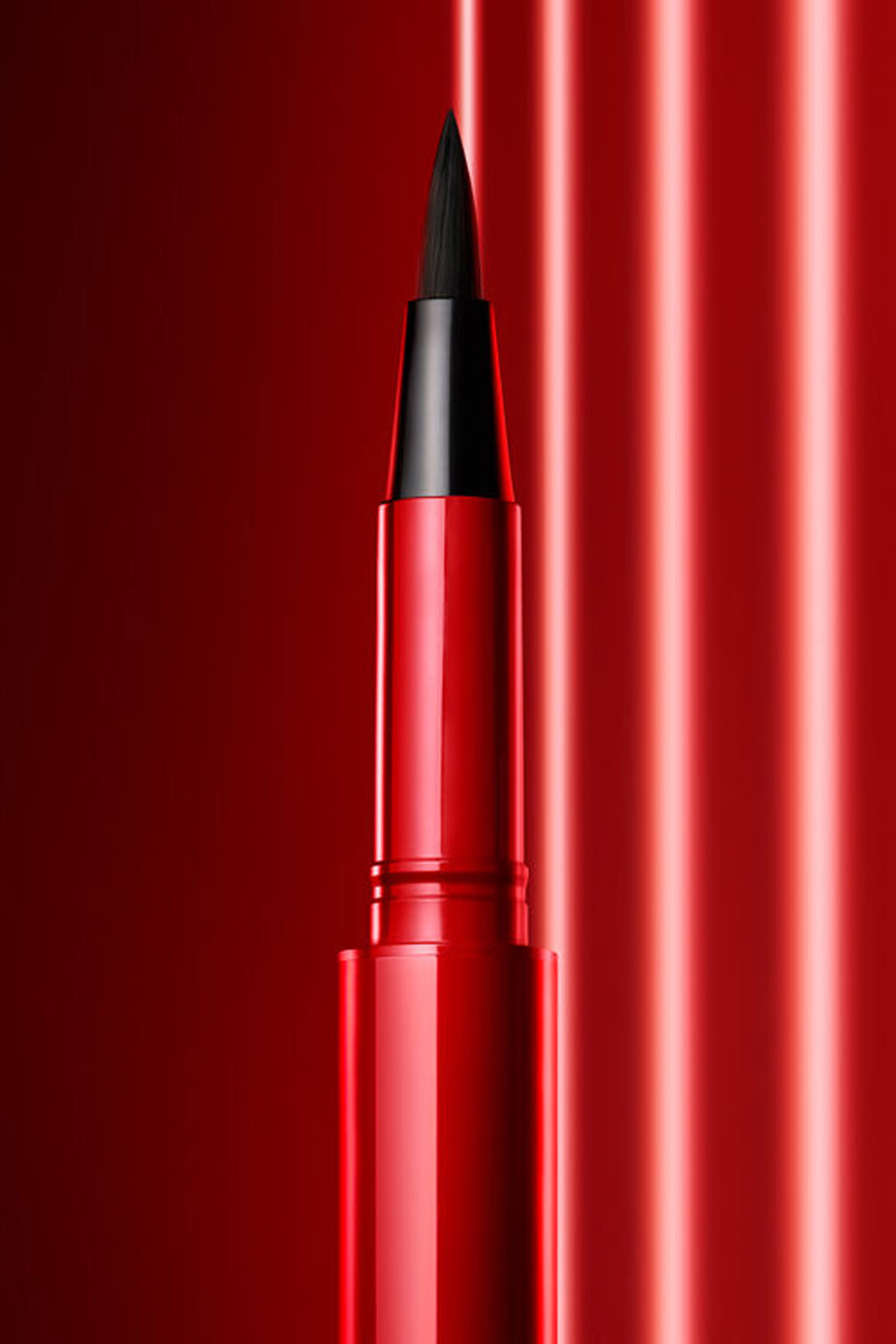 Climax Liquid Eyeliner